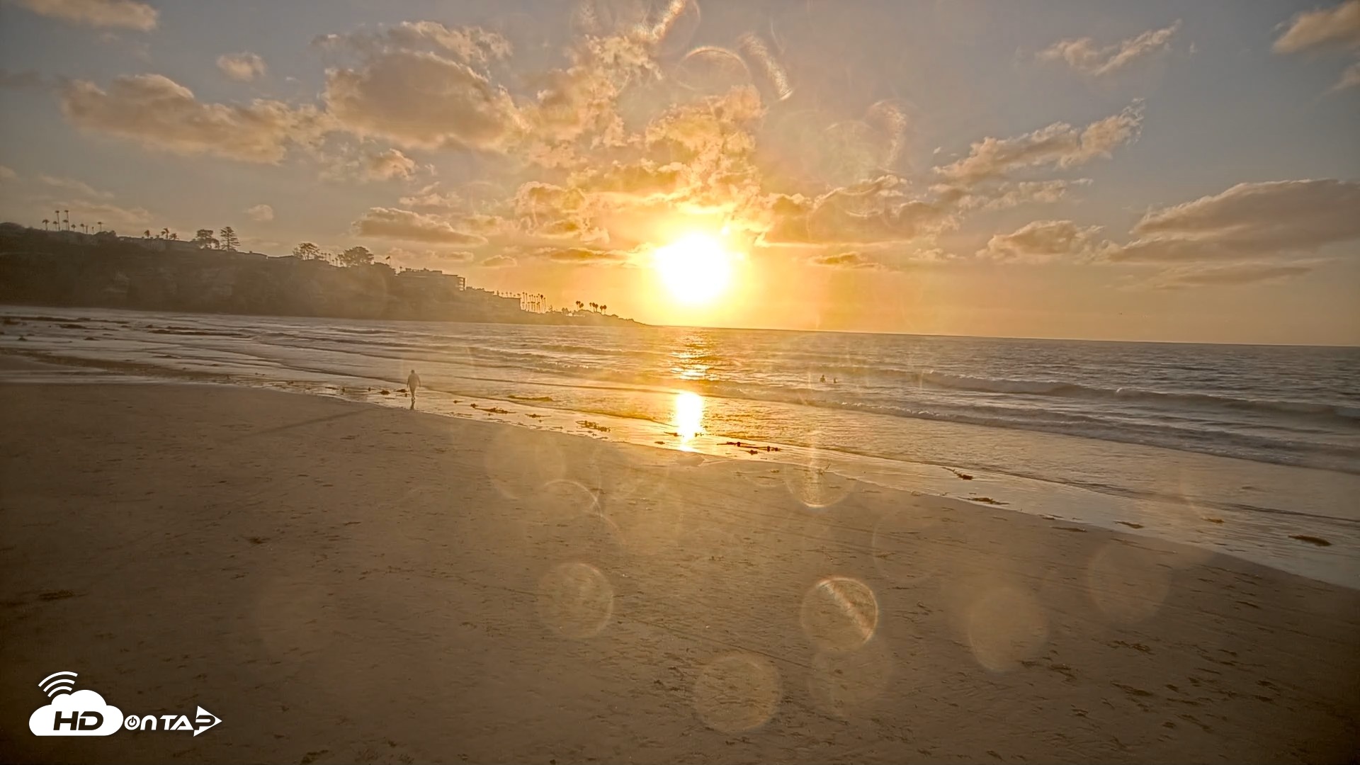 Snapshot of La Jolla Shores Live Surf Cam taken Sep 28, 2026, 6:19pm PDT