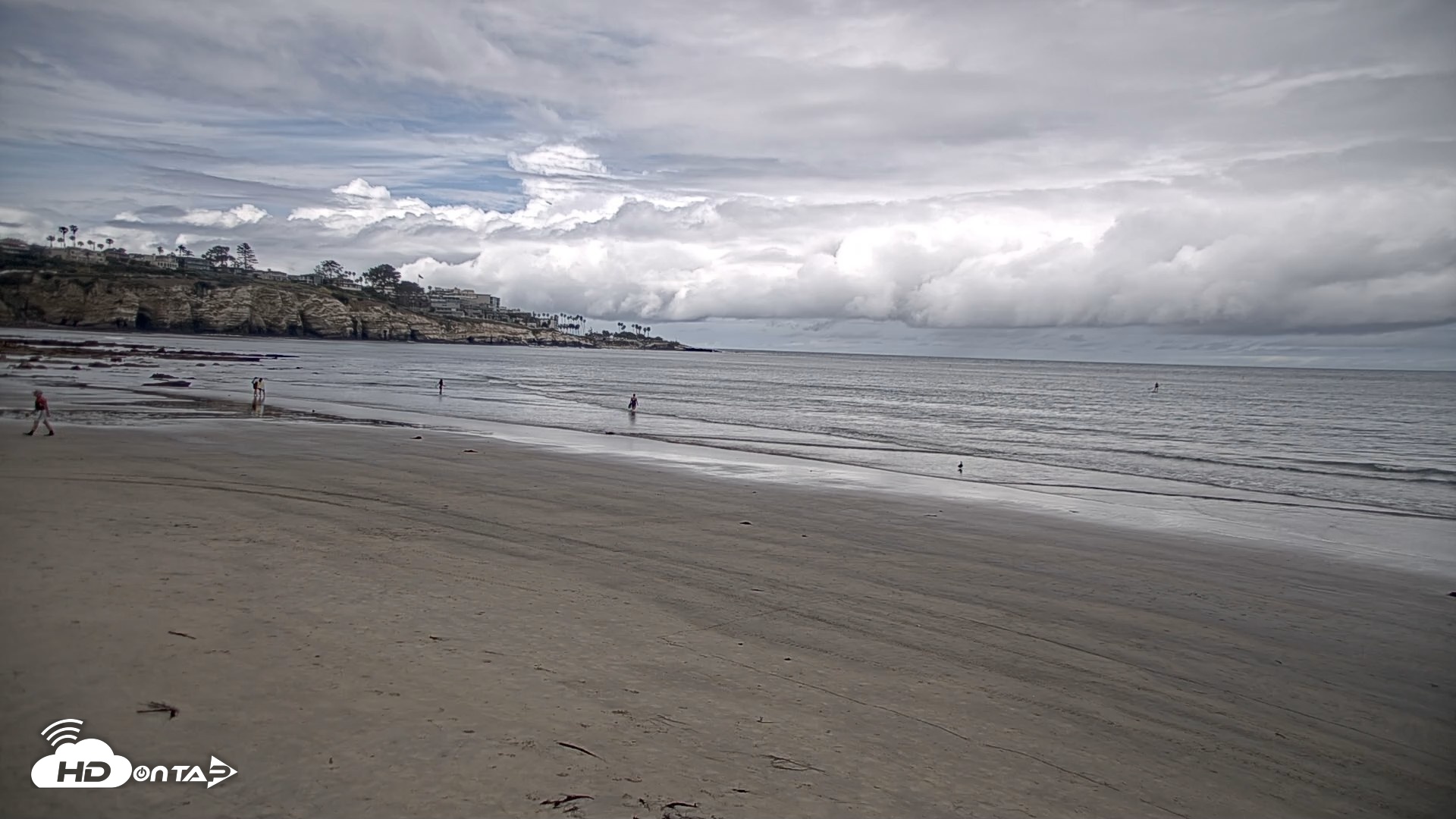 Snapshot of La Jolla Shores Live Surf Cam taken Apr 12, 2026, 12:07pm PDT
