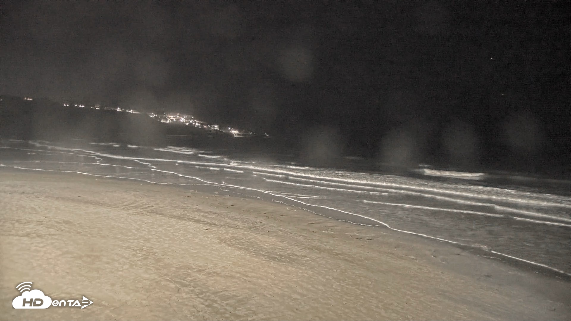 Snapshot of La Jolla Shores Live Surf Cam taken Oct 13, 2026, 8:00pm PDT