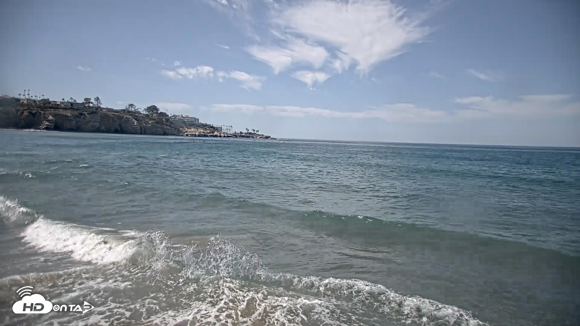 Snapshot of La Jolla Shores Live Surf Cam taken Oct 16, 2026, 12:48pm PDT