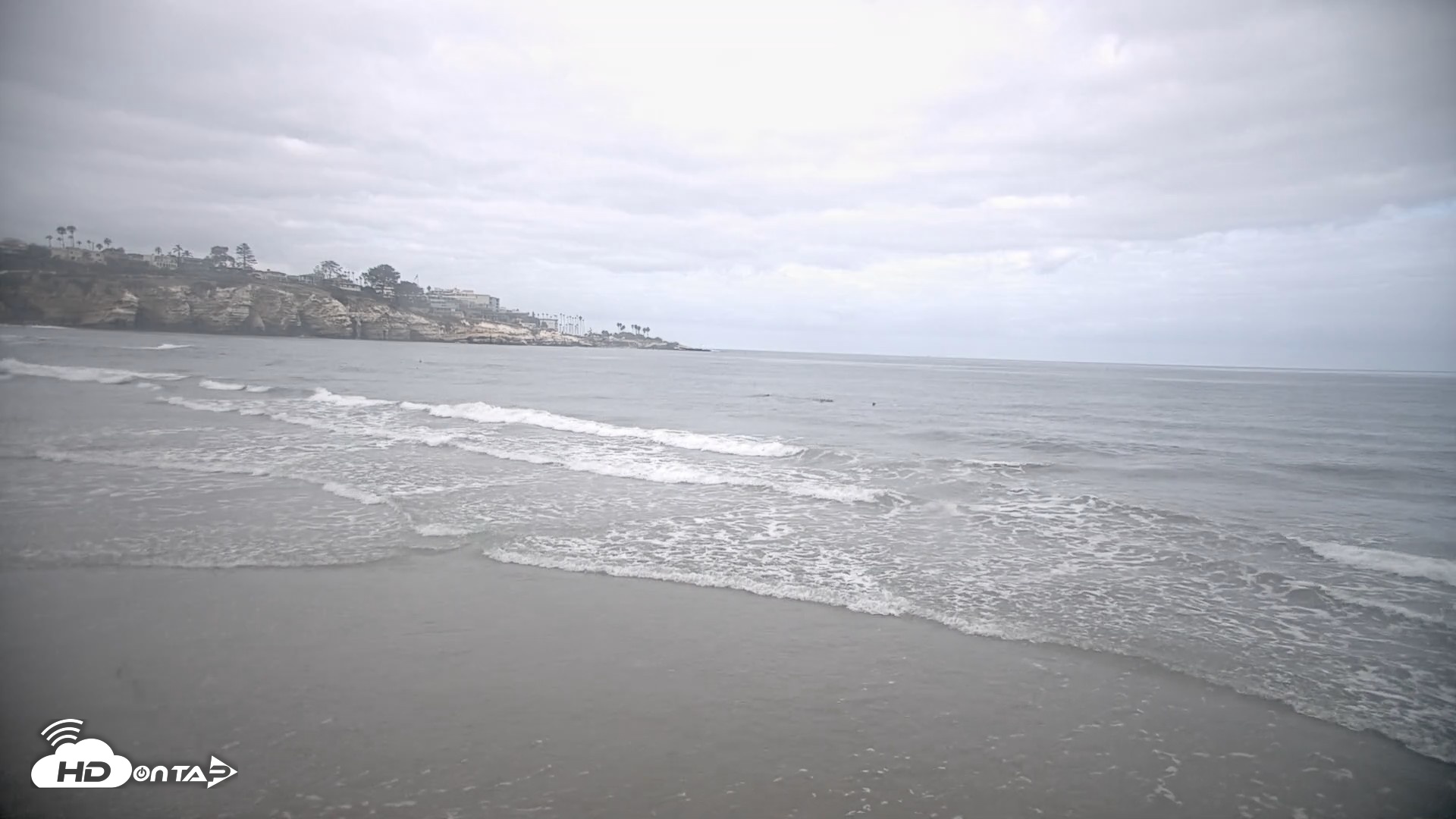 Snapshot of La Jolla Shores Live Surf Cam taken Sep 18, 2026, 9:08am PDT