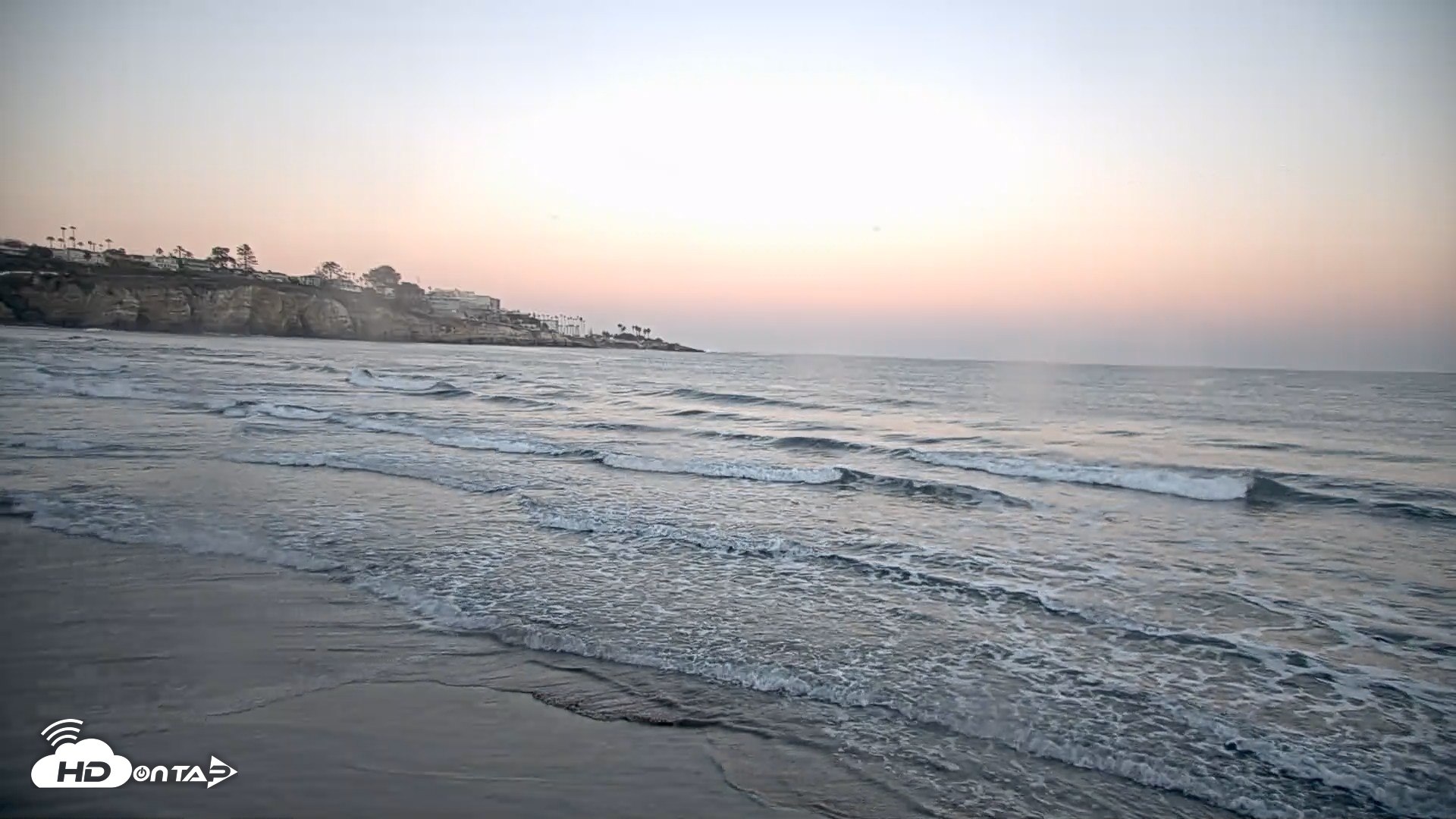 Snapshot of La Jolla Shores Live Surf Cam taken Oct 14, 2026, 6:55am PDT