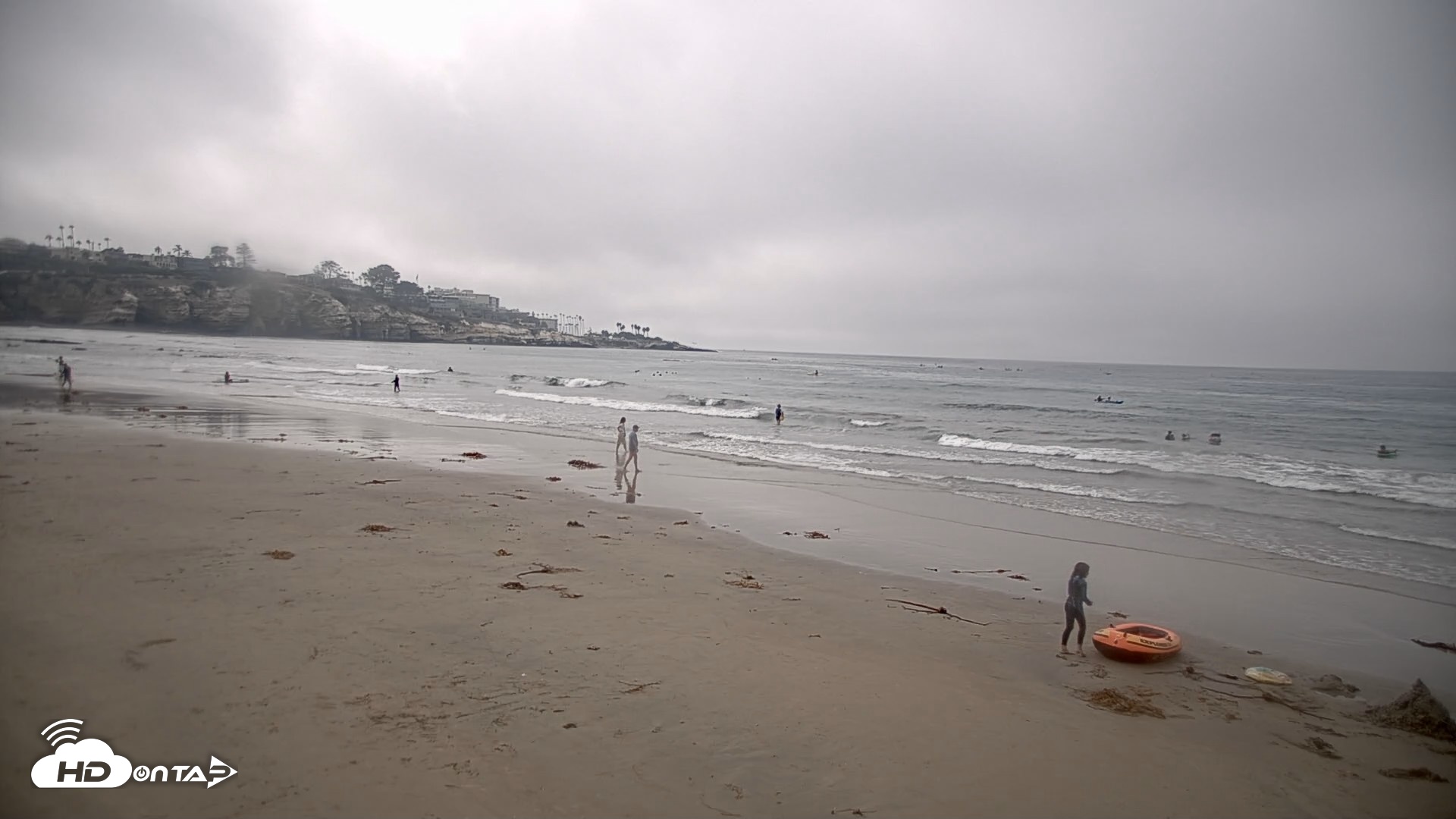 Snapshot of La Jolla Shores Live Surf Cam taken Oct 7, 2026, 2:06pm PDT