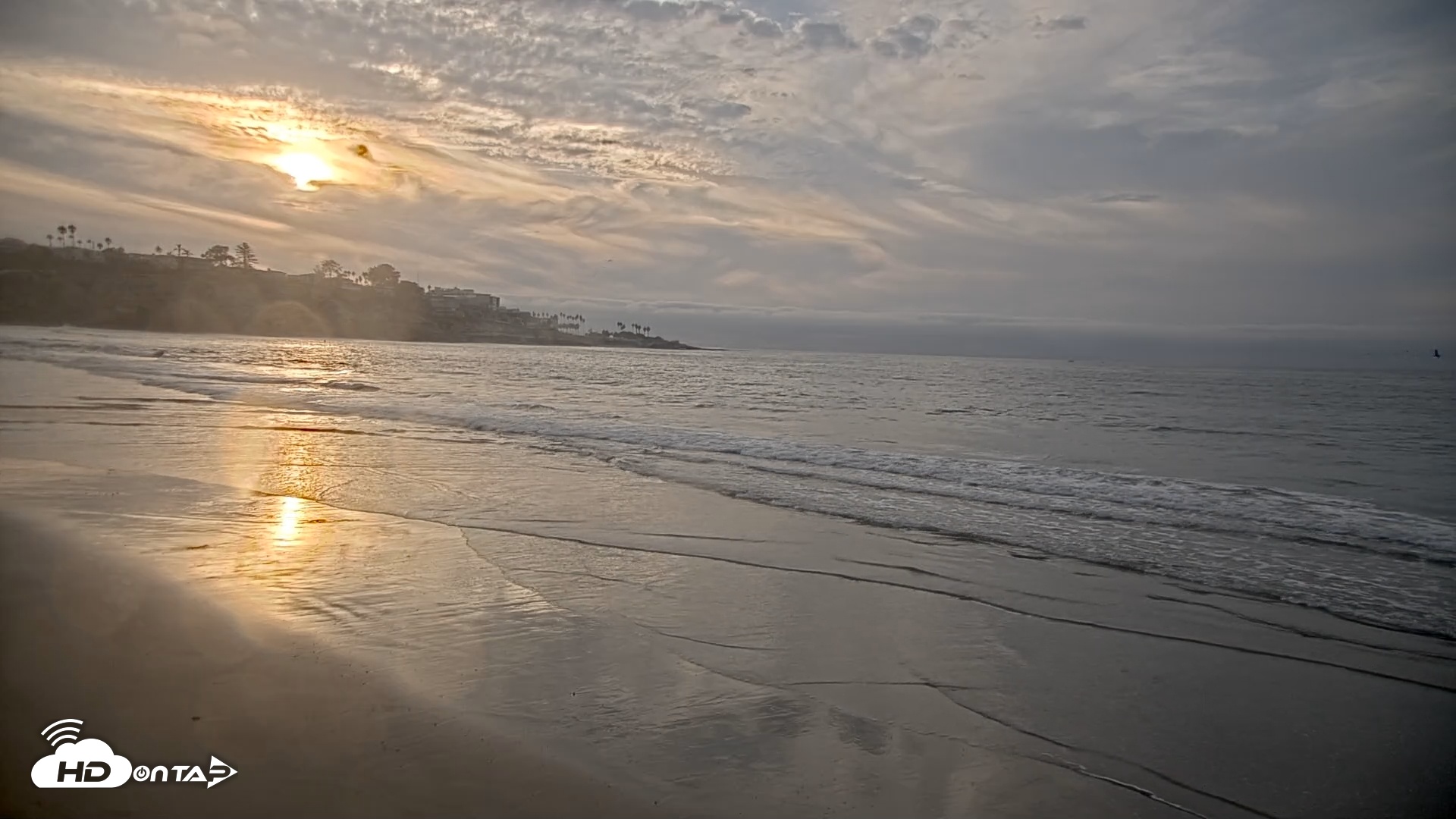 Snapshot of La Jolla Shores Live Surf Cam taken Nov 11, 2025, 4:12pm PST