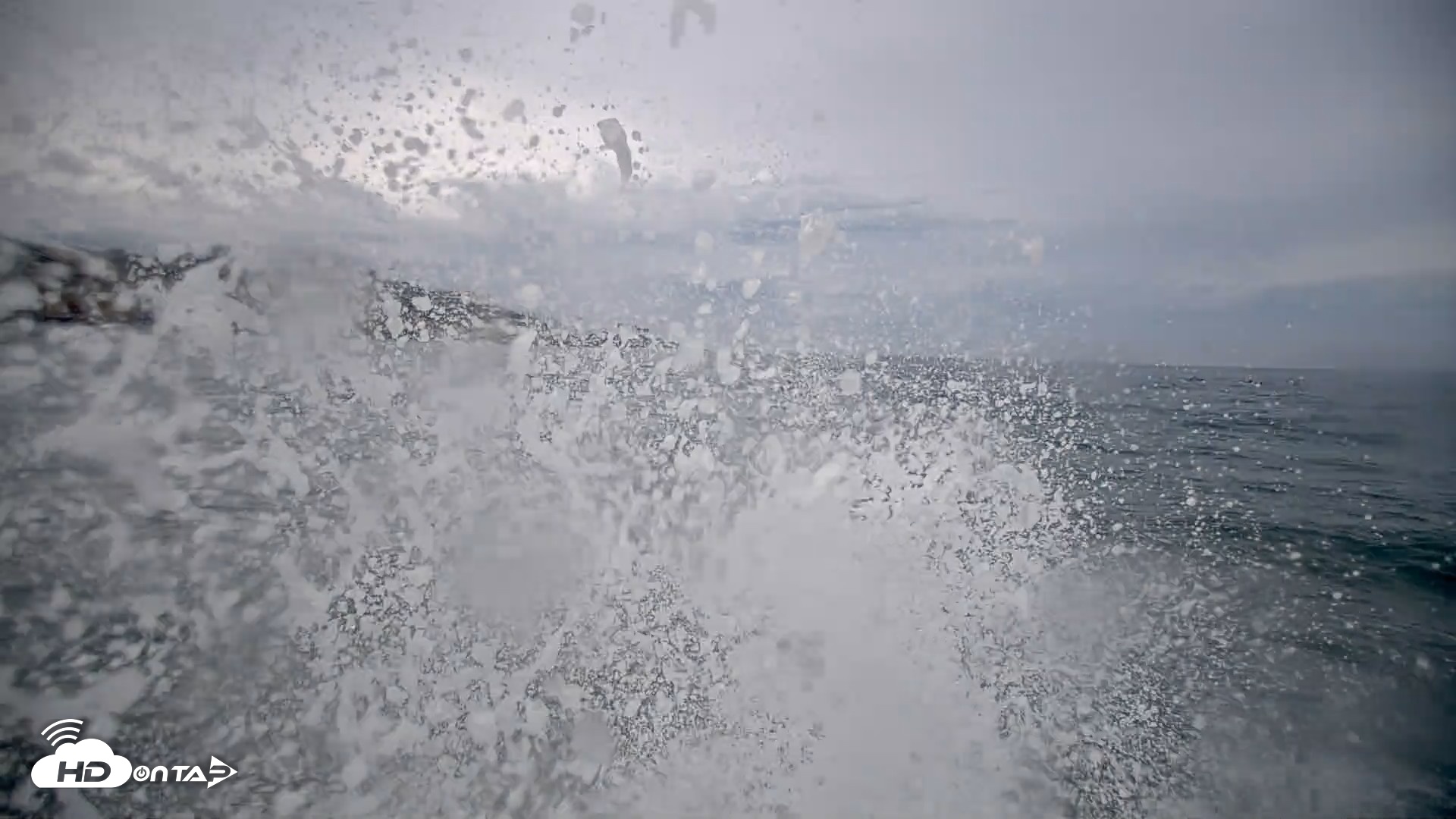 Snapshot of La Jolla Shores Live Surf Cam taken Oct 10, 2026, 10:04am PDT