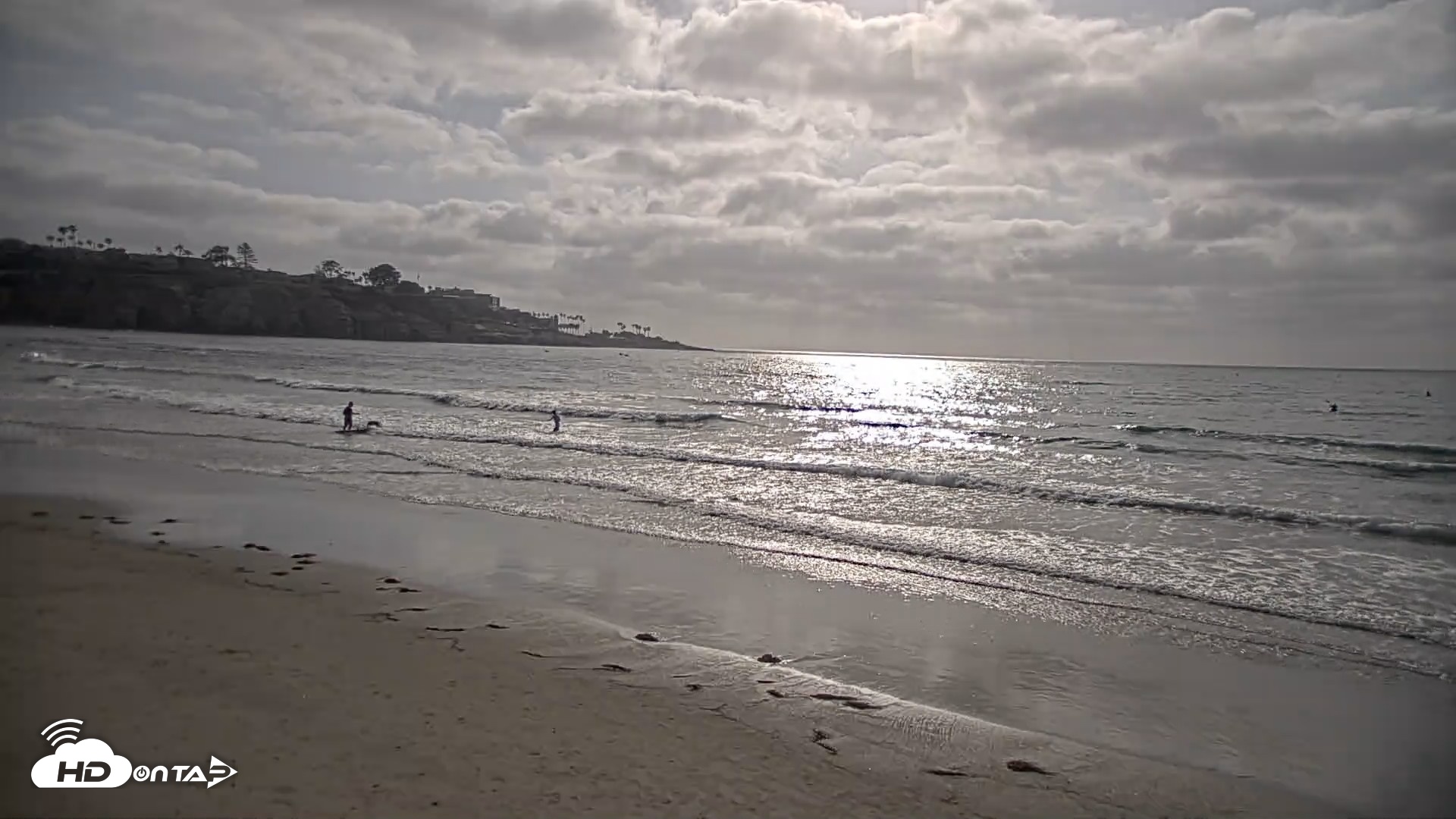 Snapshot of La Jolla Shores Live Surf Cam taken Apr 30, 2026, 5:19pm PDT