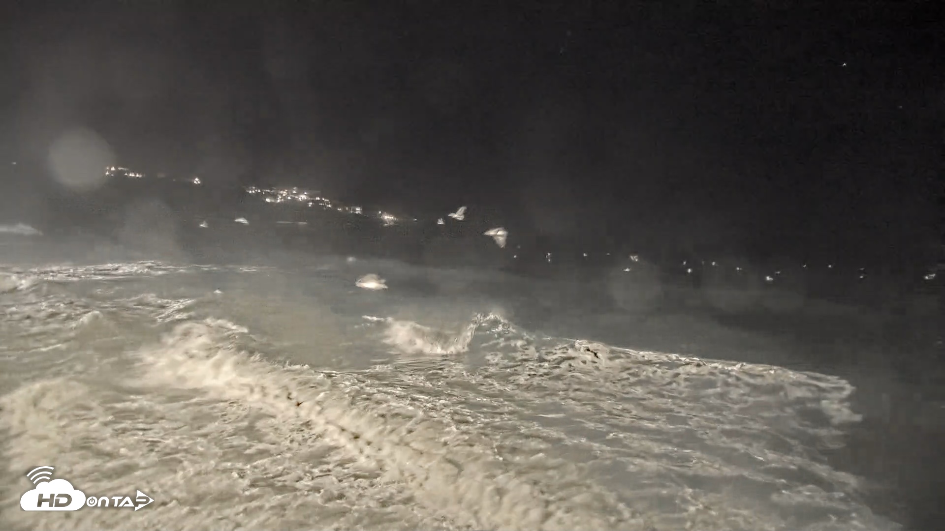 Snapshot of La Jolla Shores Live Surf Cam taken May 19, 2026, 10:36pm PDT