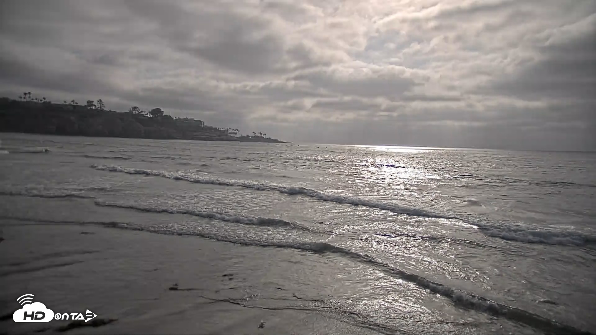 Snapshot of La Jolla Shores Live Surf Cam taken May 9, 2026, 5:41pm PDT