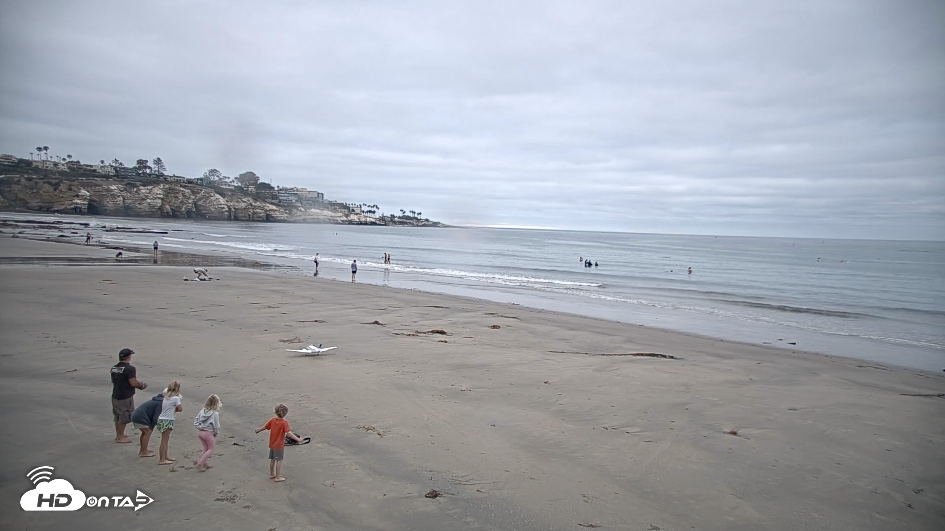 Snapshot of La Jolla Shores Live Surf Cam taken Aug 14, 2026, 7:04am PDT