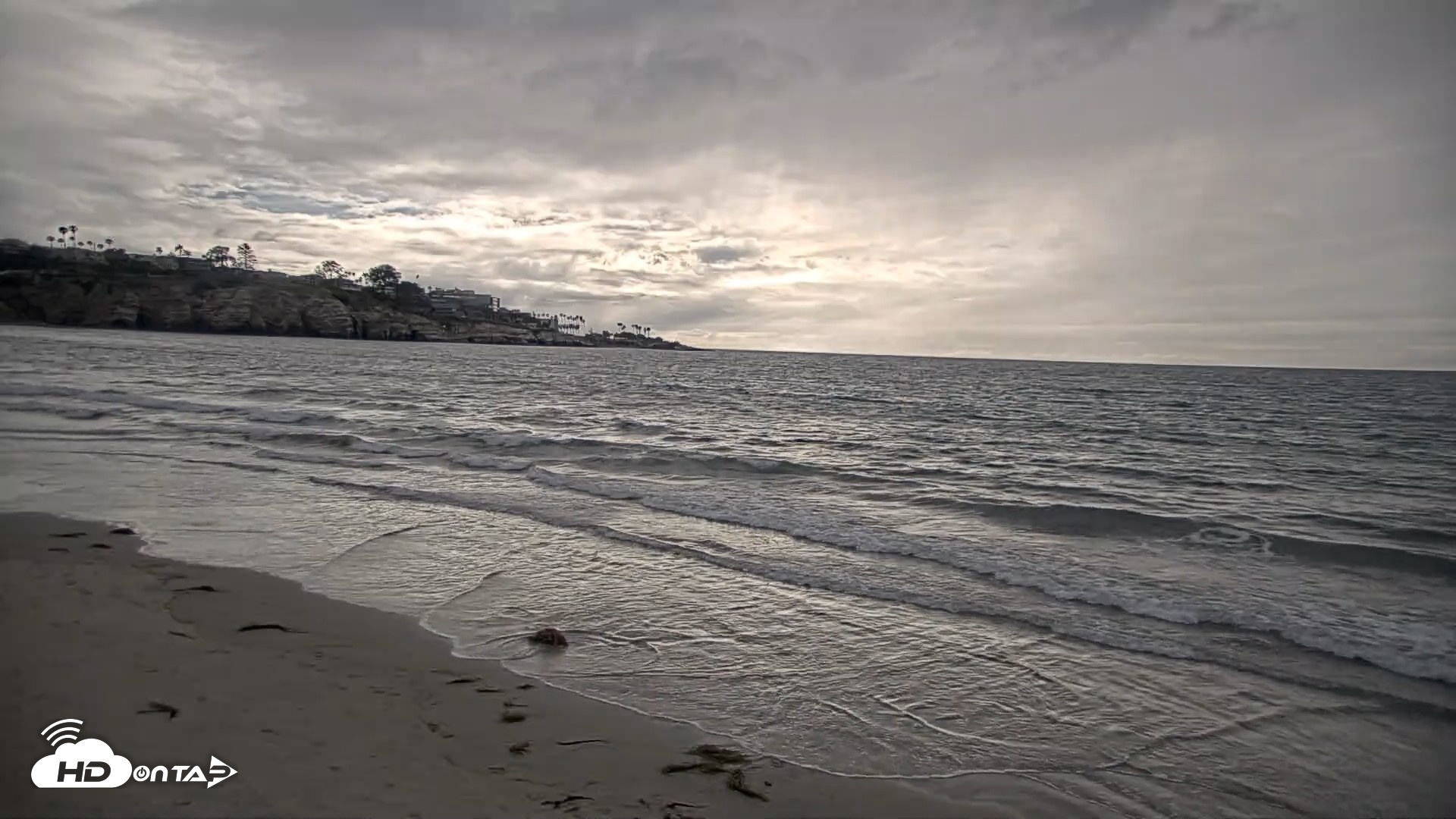 Snapshot of La Jolla Shores Live Surf Cam taken Apr 12, 2026, 5:41pm PDT