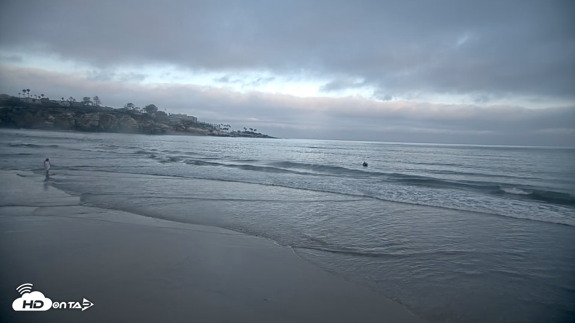 Snapshot of La Jolla Shores Live Surf Cam taken Sep 11, 2026, 6:56am PDT