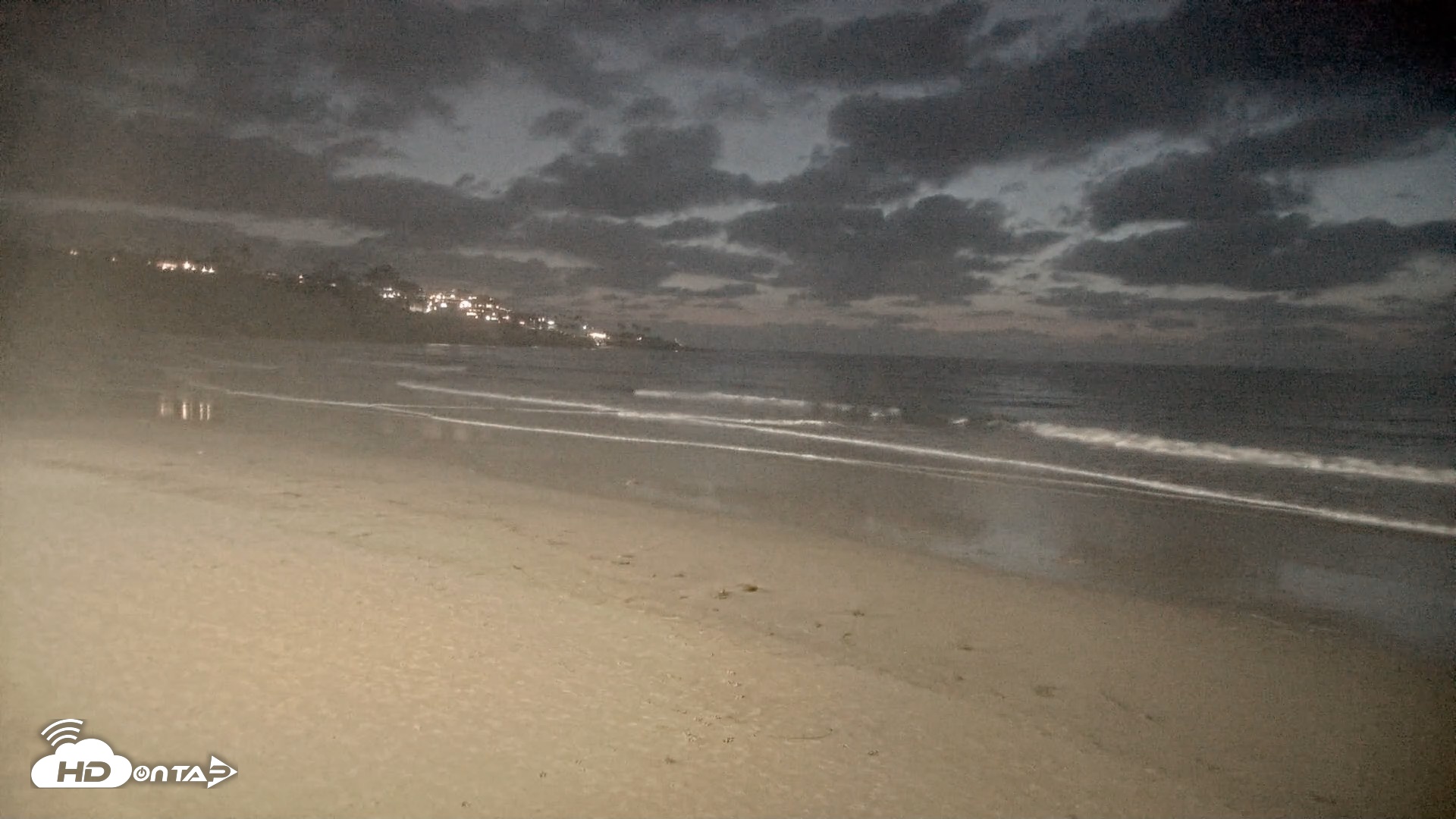 Snapshot of La Jolla Shores Live Surf Cam taken Sep 15, 2026, 7:35pm PDT