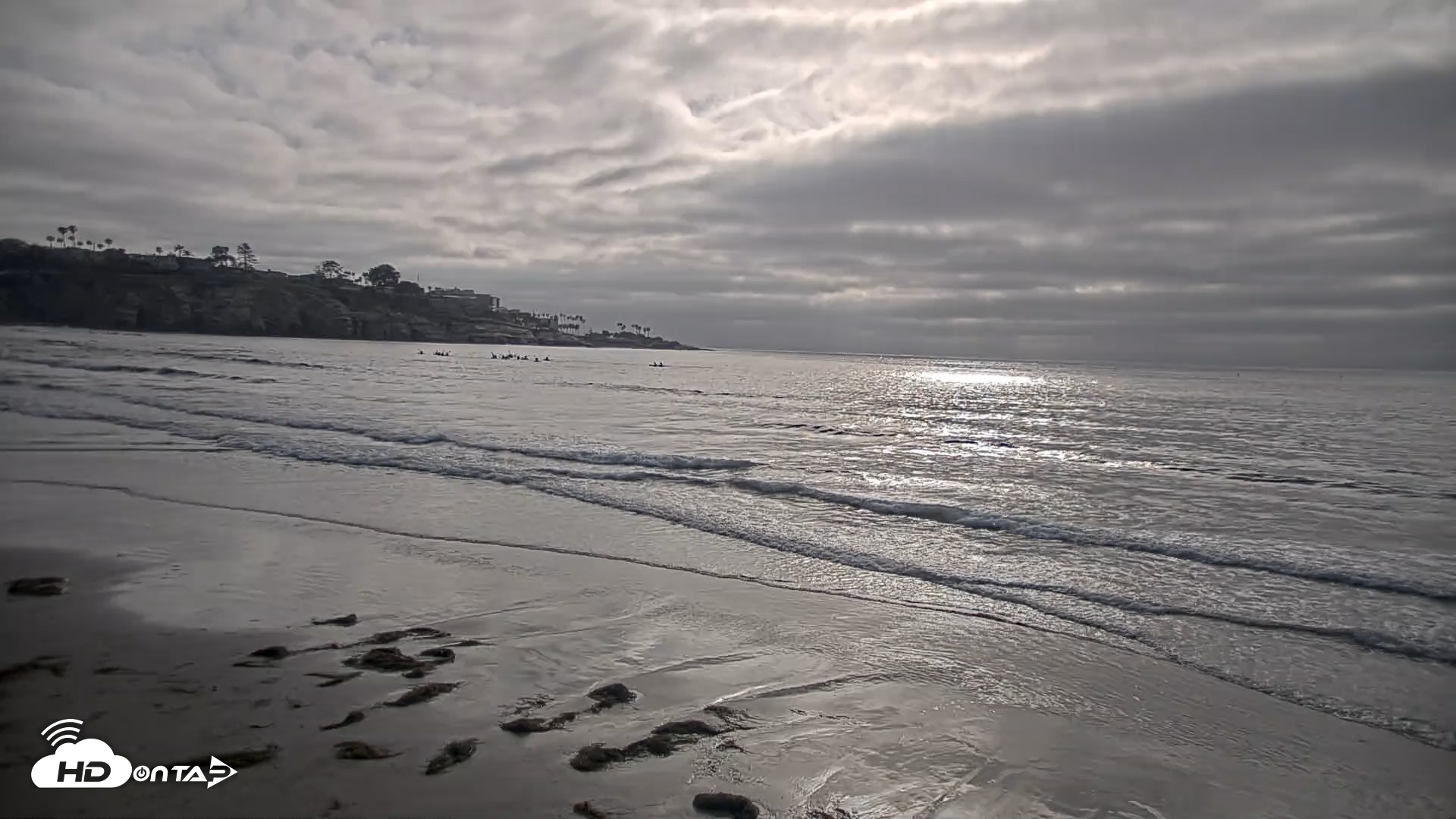Snapshot of La Jolla Shores Live Surf Cam taken May 7, 2026, 5:35pm PDT