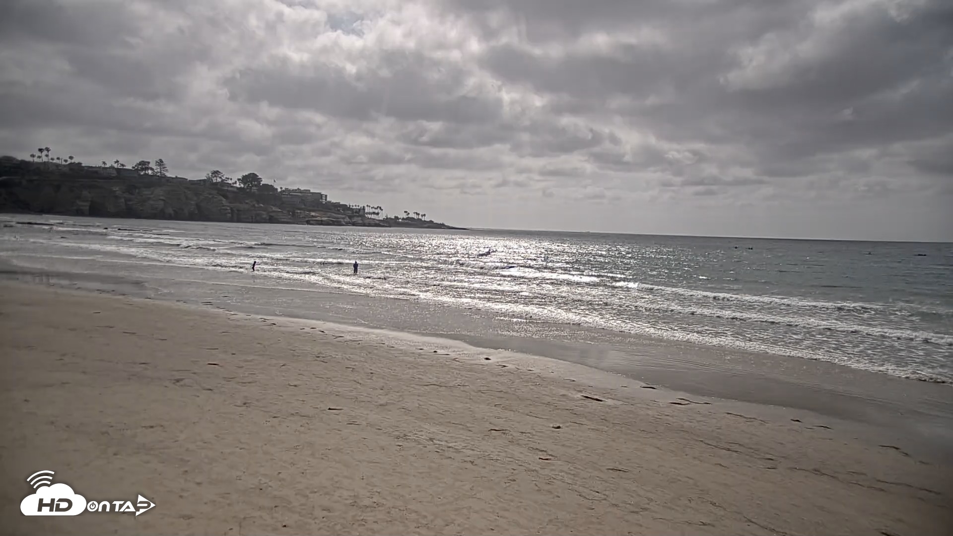 Snapshot of La Jolla Shores Live Surf Cam taken Apr 30, 2026, 4:19pm PDT