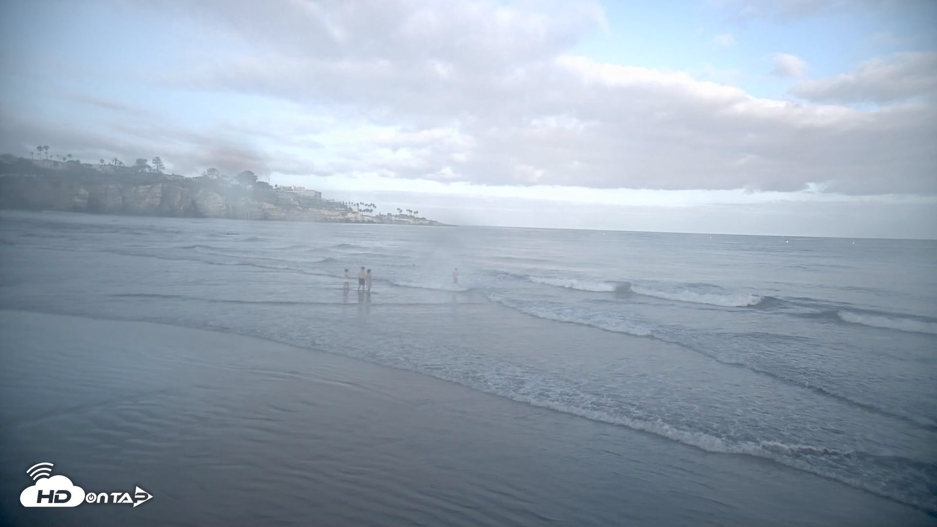 Snapshot of La Jolla Shores Live Surf Cam taken Sep 4, 2026, 7:24am PDT