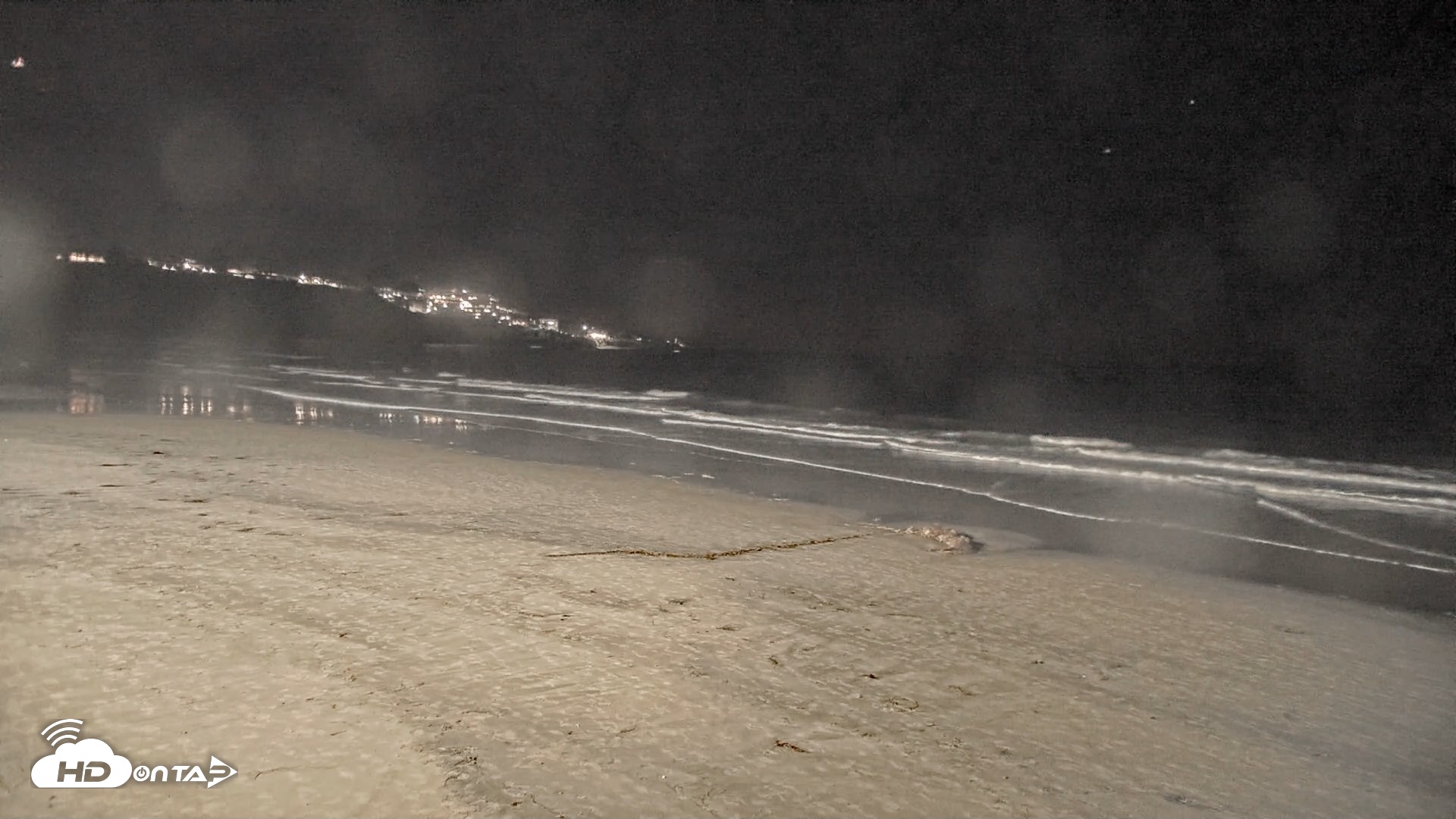Snapshot of La Jolla Shores Live Surf Cam taken Oct 14, 2026, 7:26pm PDT