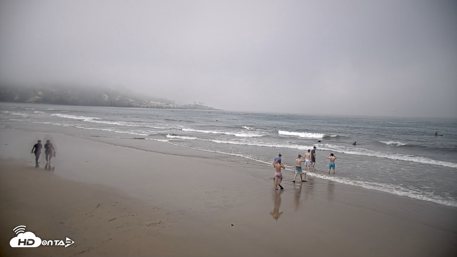 Snapshot of La Jolla Shores Live Surf Cam taken Oct 7, 2026, 12:02pm PDT