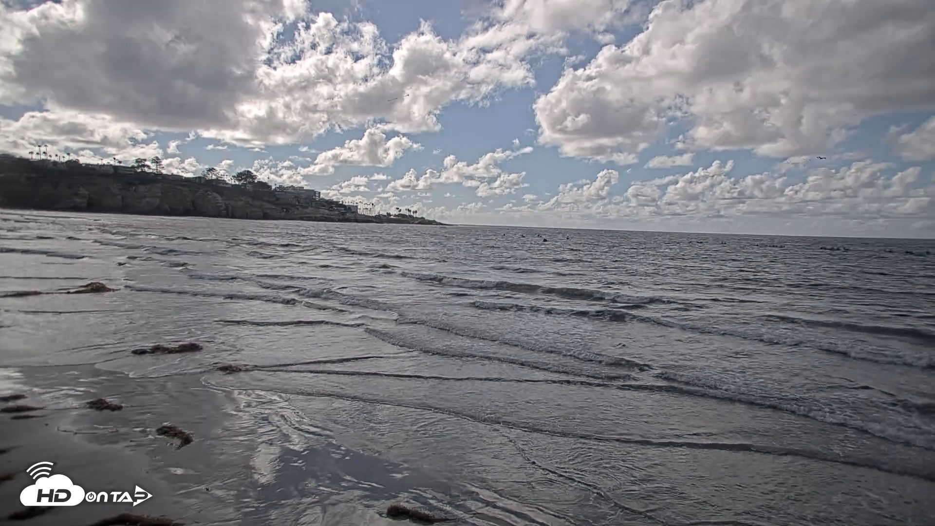 Snapshot of La Jolla Shores Live Surf Cam taken Oct 22, 2026, 3:28pm PDT