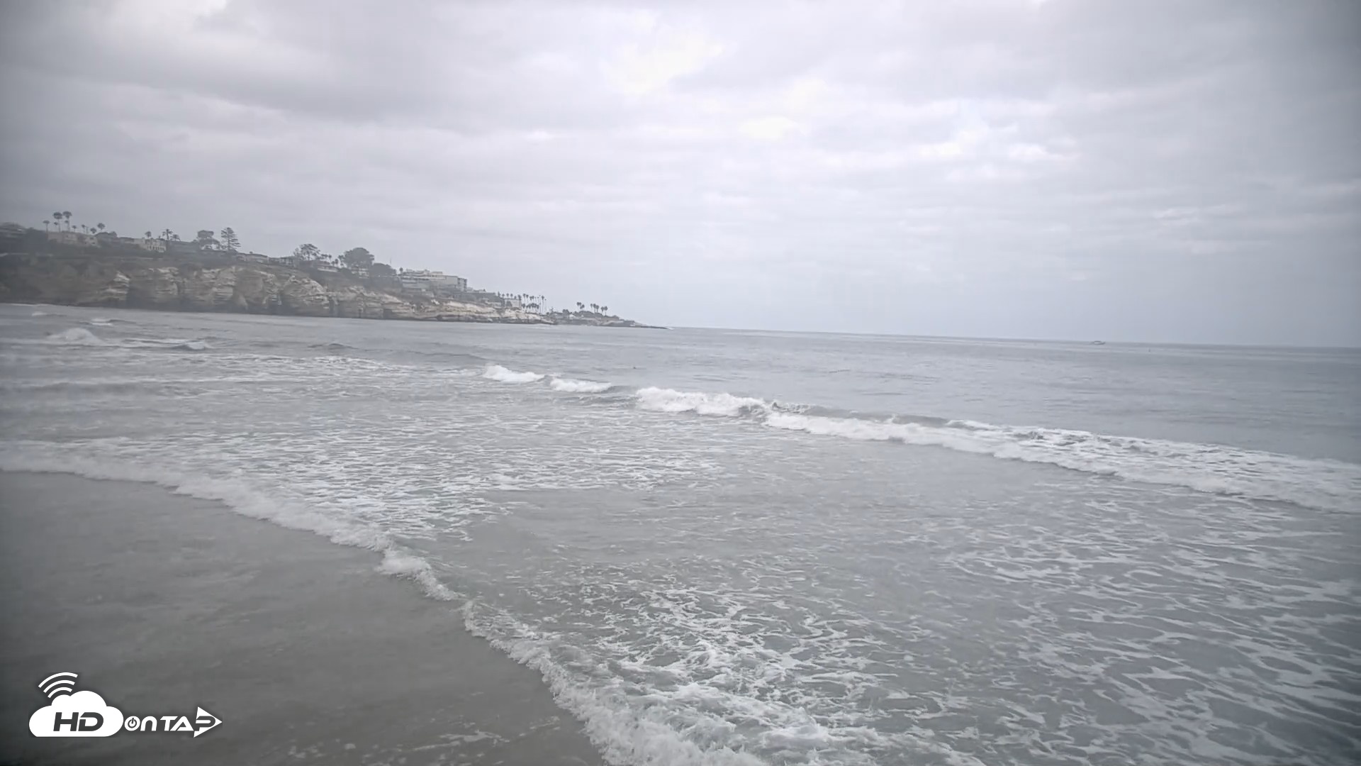 Snapshot of La Jolla Shores Live Surf Cam taken Sep 16, 2026, 8:58am PDT