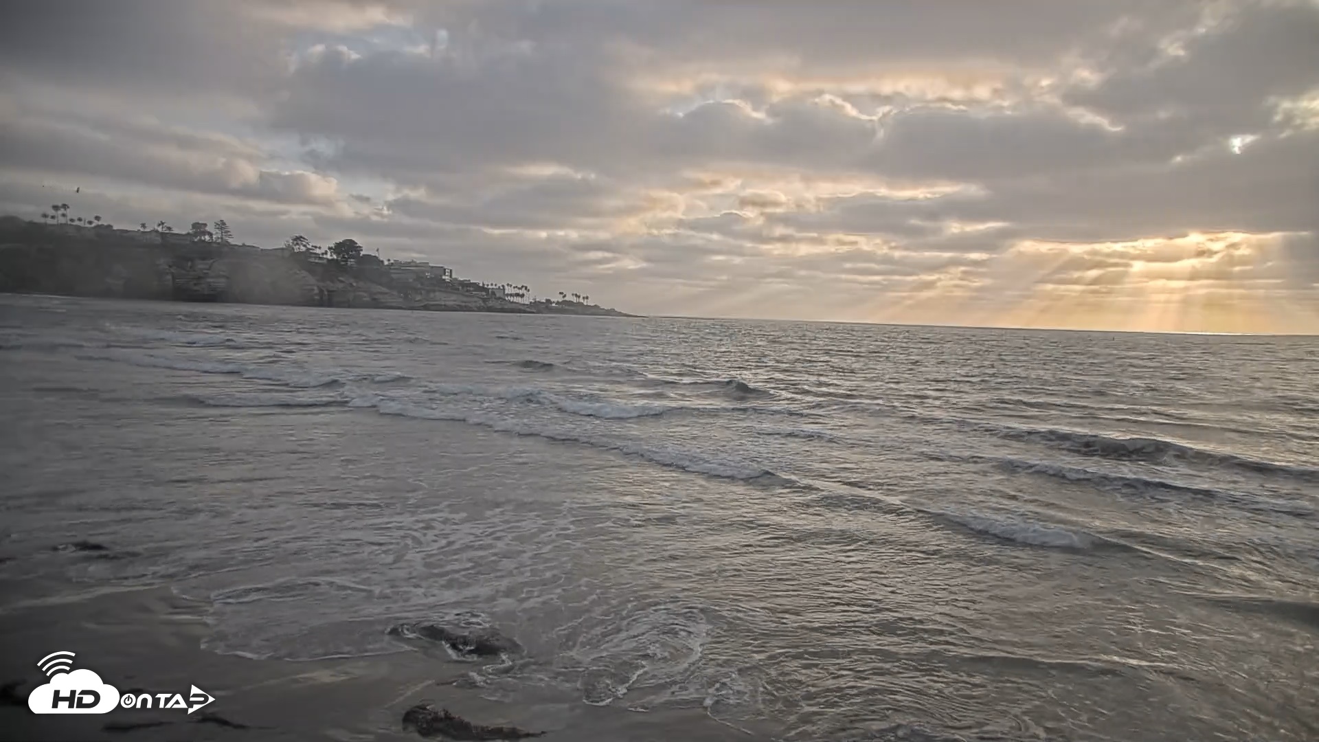 Snapshot of La Jolla Shores Live Surf Cam taken Jun 2, 2026, 7:07pm PDT