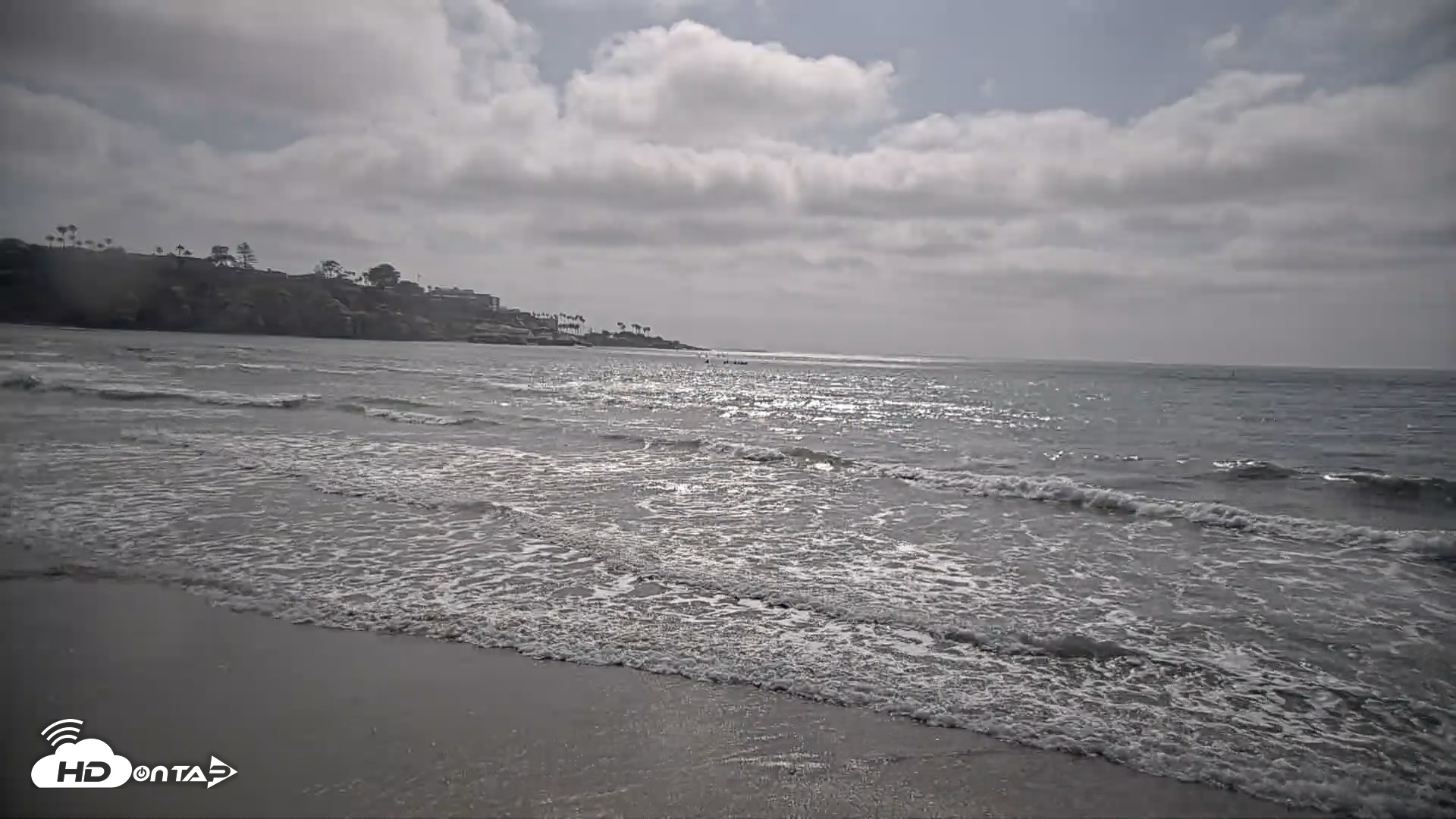 Snapshot of La Jolla Shores Live Surf Cam taken May 21, 2026, 4:15pm PDT