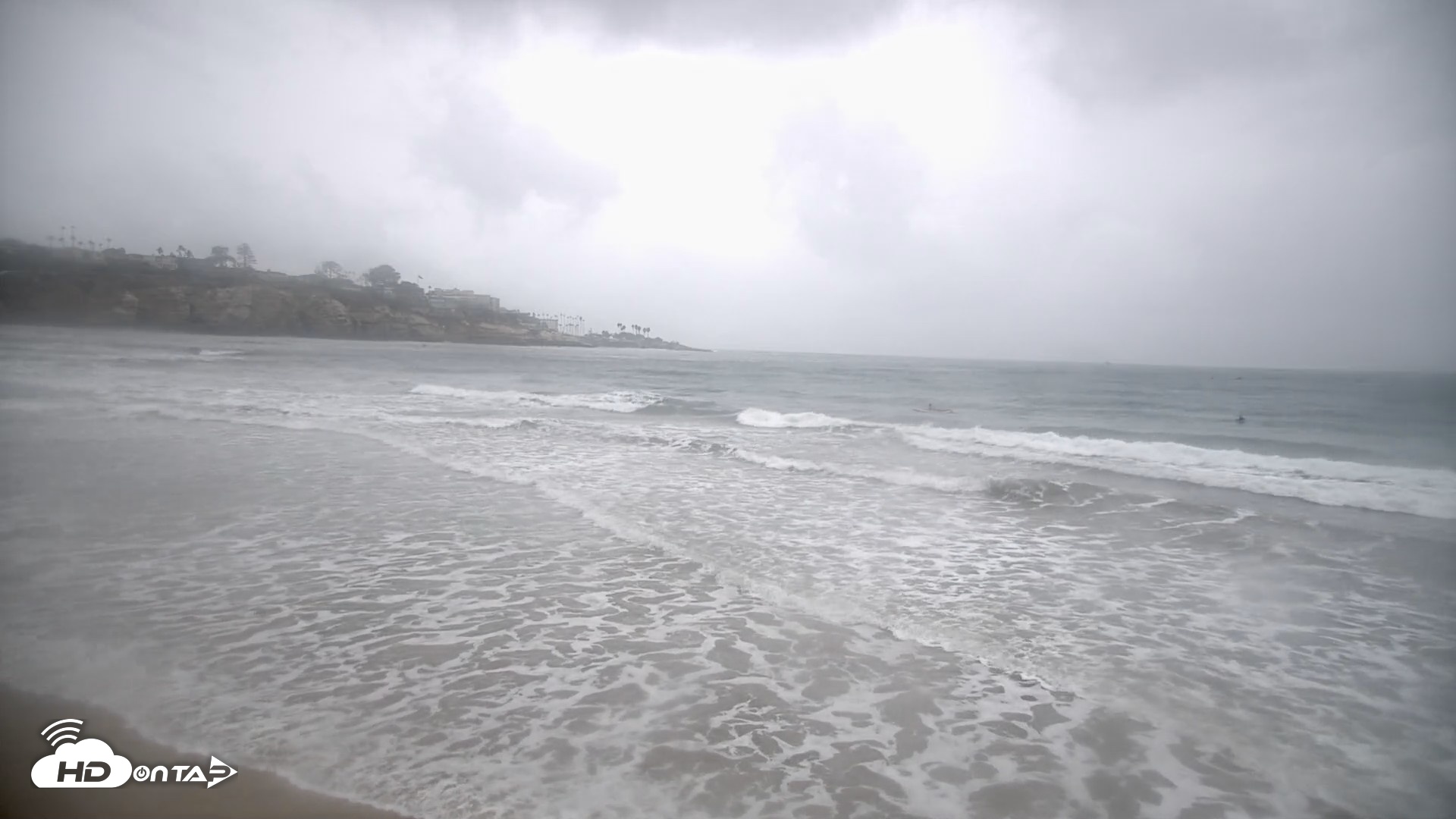 Snapshot of La Jolla Shores Live Surf Cam taken Oct 10, 2026, 12:33pm PDT