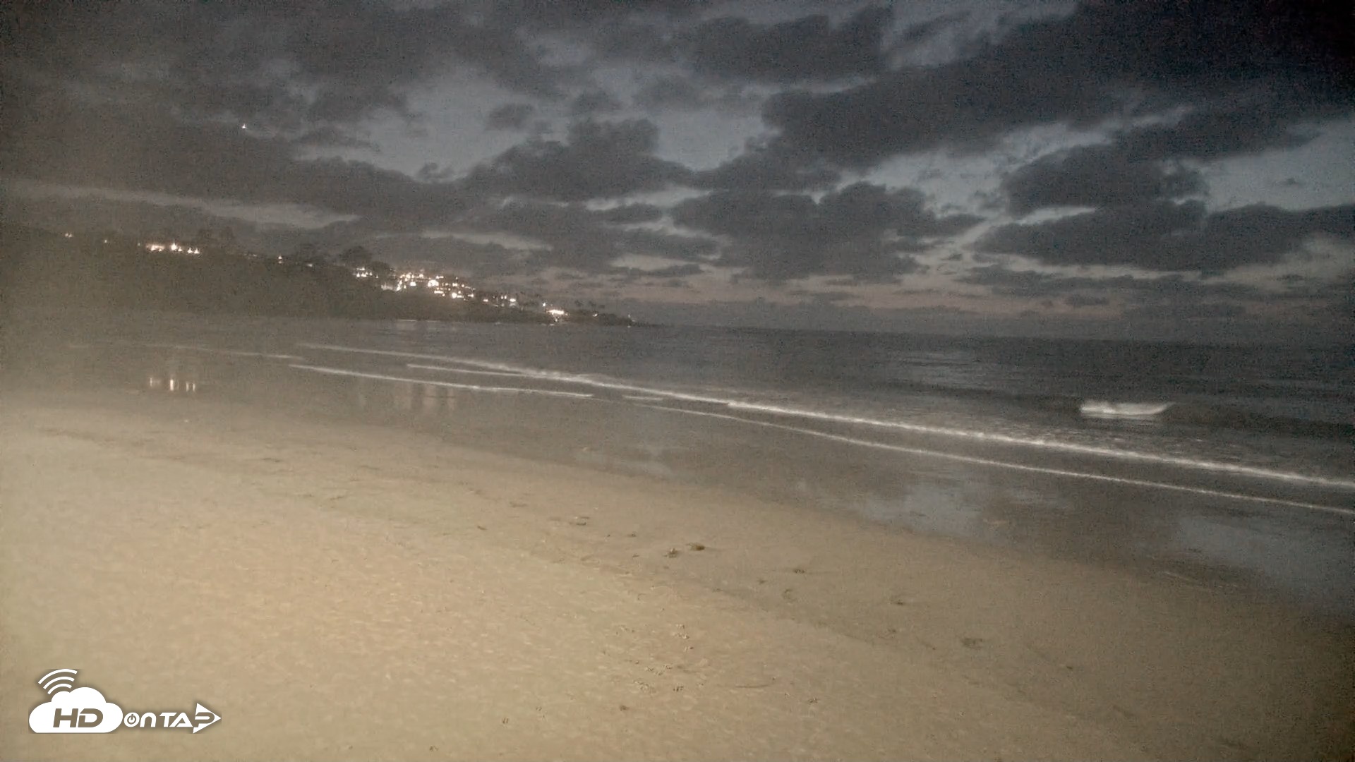 Snapshot of La Jolla Shores Live Surf Cam taken Sep 15, 2026, 7:34pm PDT