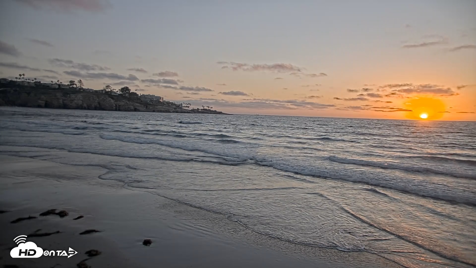 Snapshot of La Jolla Shores Live Surf Cam taken May 6, 2026, 7:31pm PDT