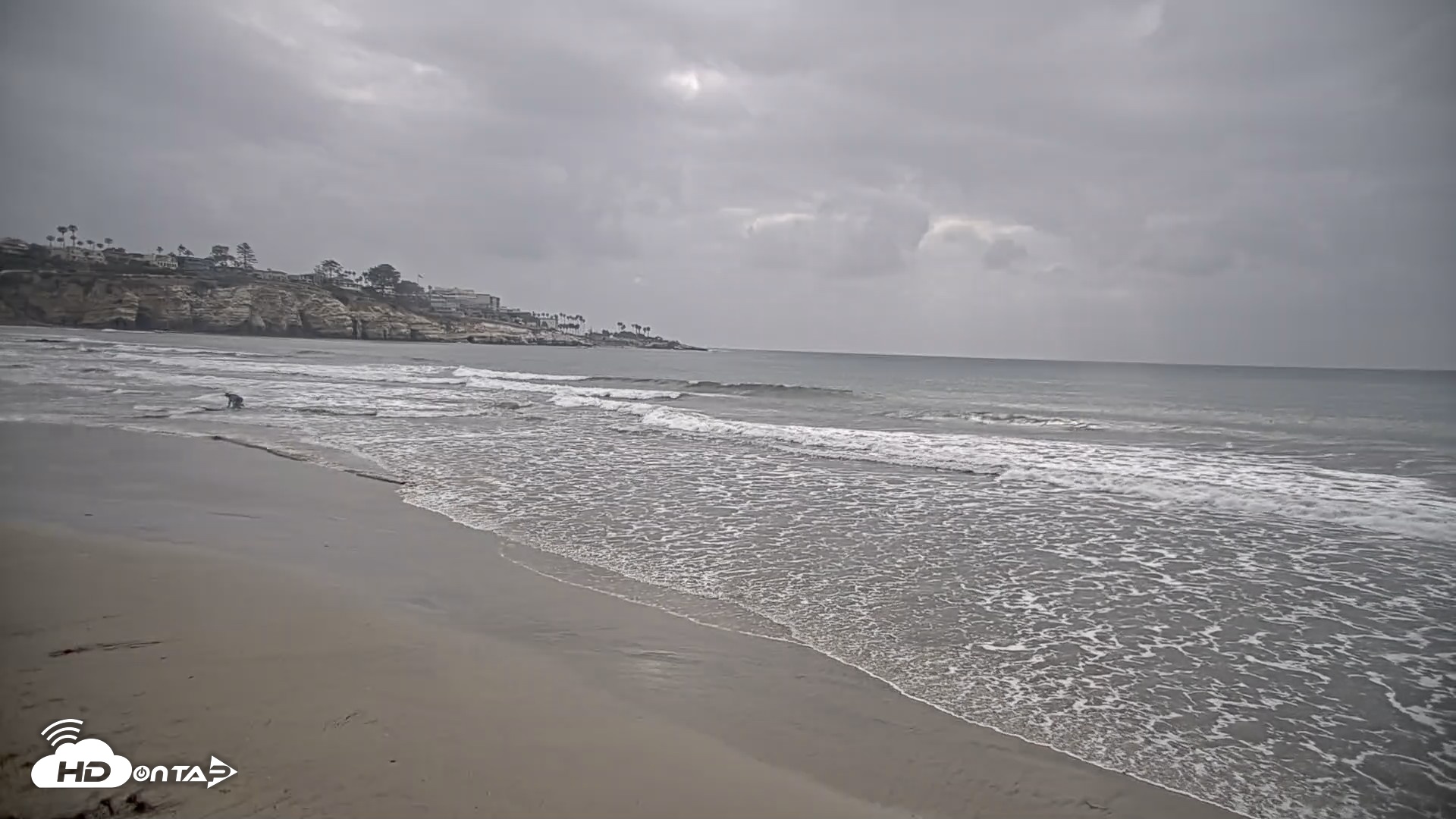 Snapshot of La Jolla Shores Live Surf Cam taken May 17, 2026, 5:00pm PDT
