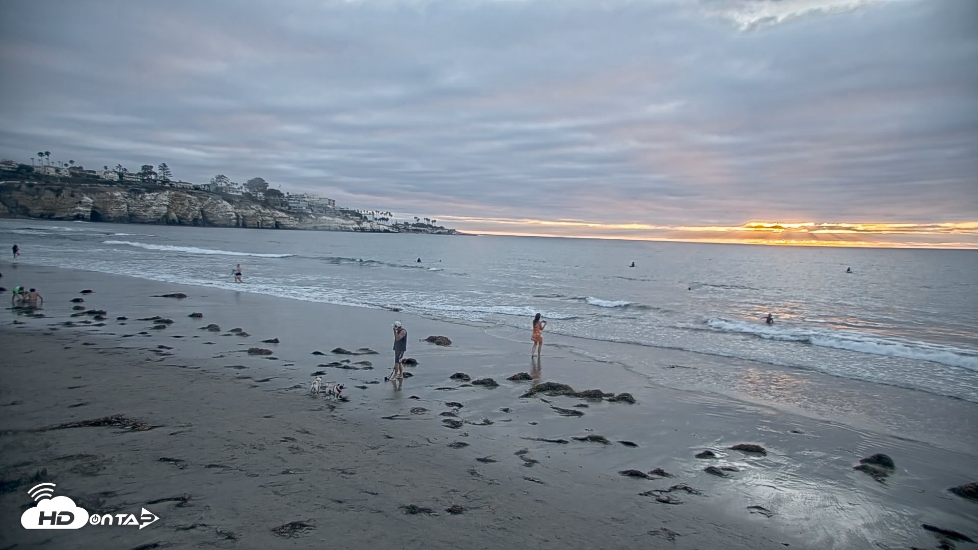 Snapshot of La Jolla Shores Live Surf Cam taken Aug 14, 2026, 7:24pm PDT
