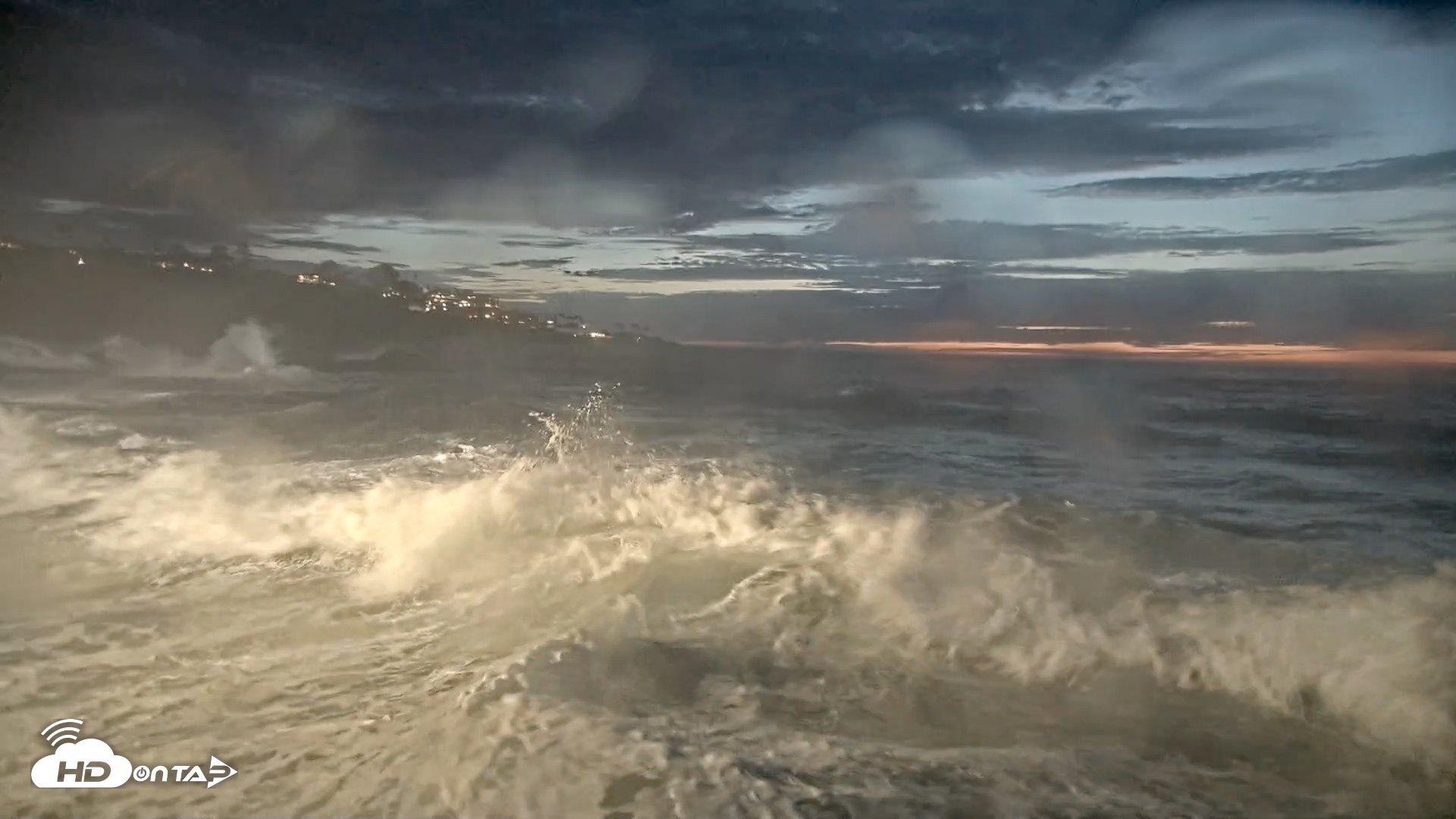 Snapshot of La Jolla Shores Live Surf Cam taken Sep 8, 2026, 7:36pm PDT