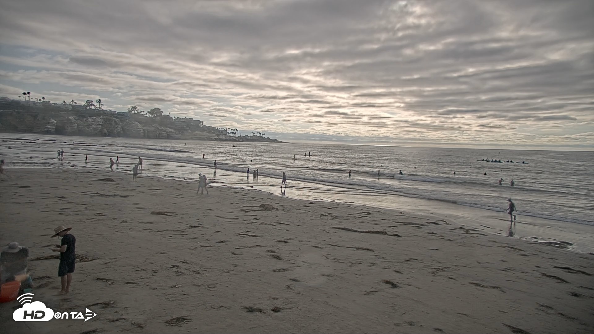 Snapshot of La Jolla Shores Live Surf Cam taken Aug 14, 2026, 6:02pm PDT