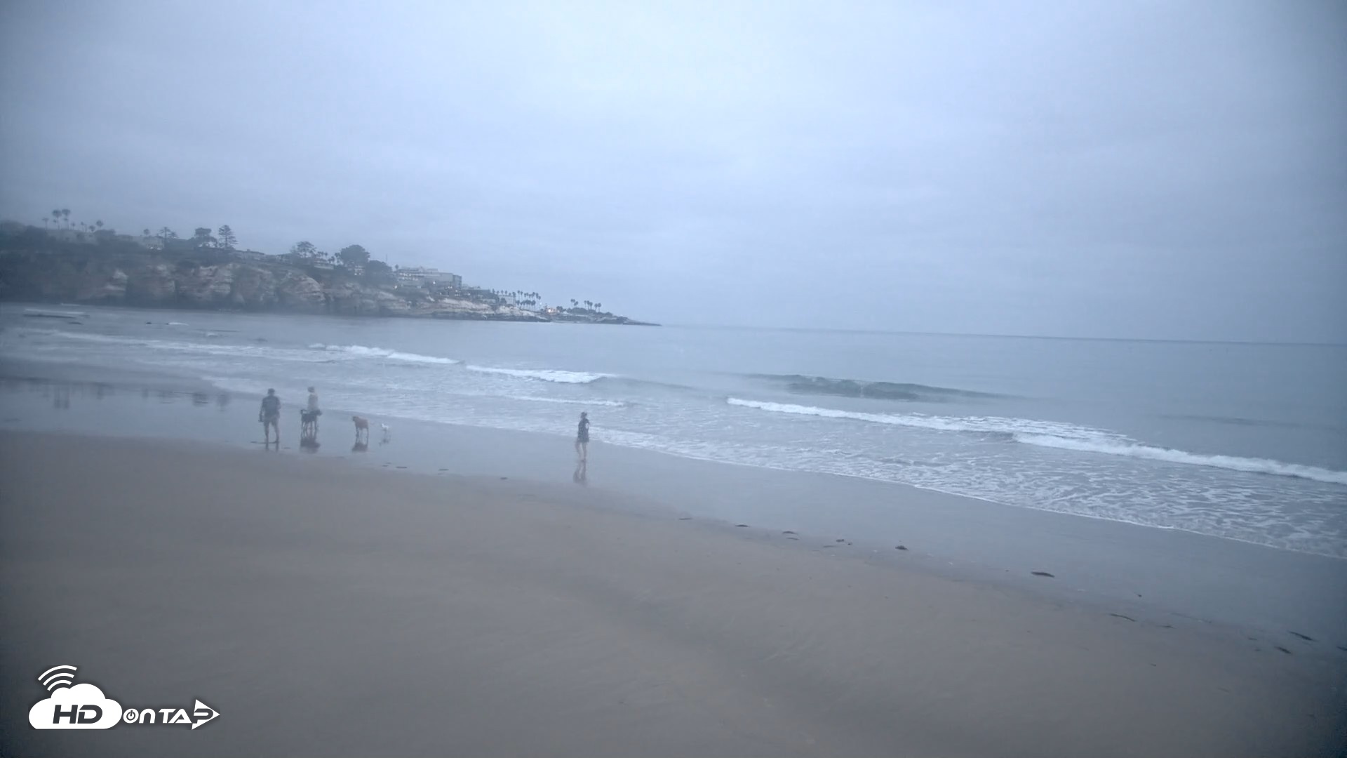 Snapshot of La Jolla Shores Live Surf Cam taken Sep 13, 2026, 6:26am PDT