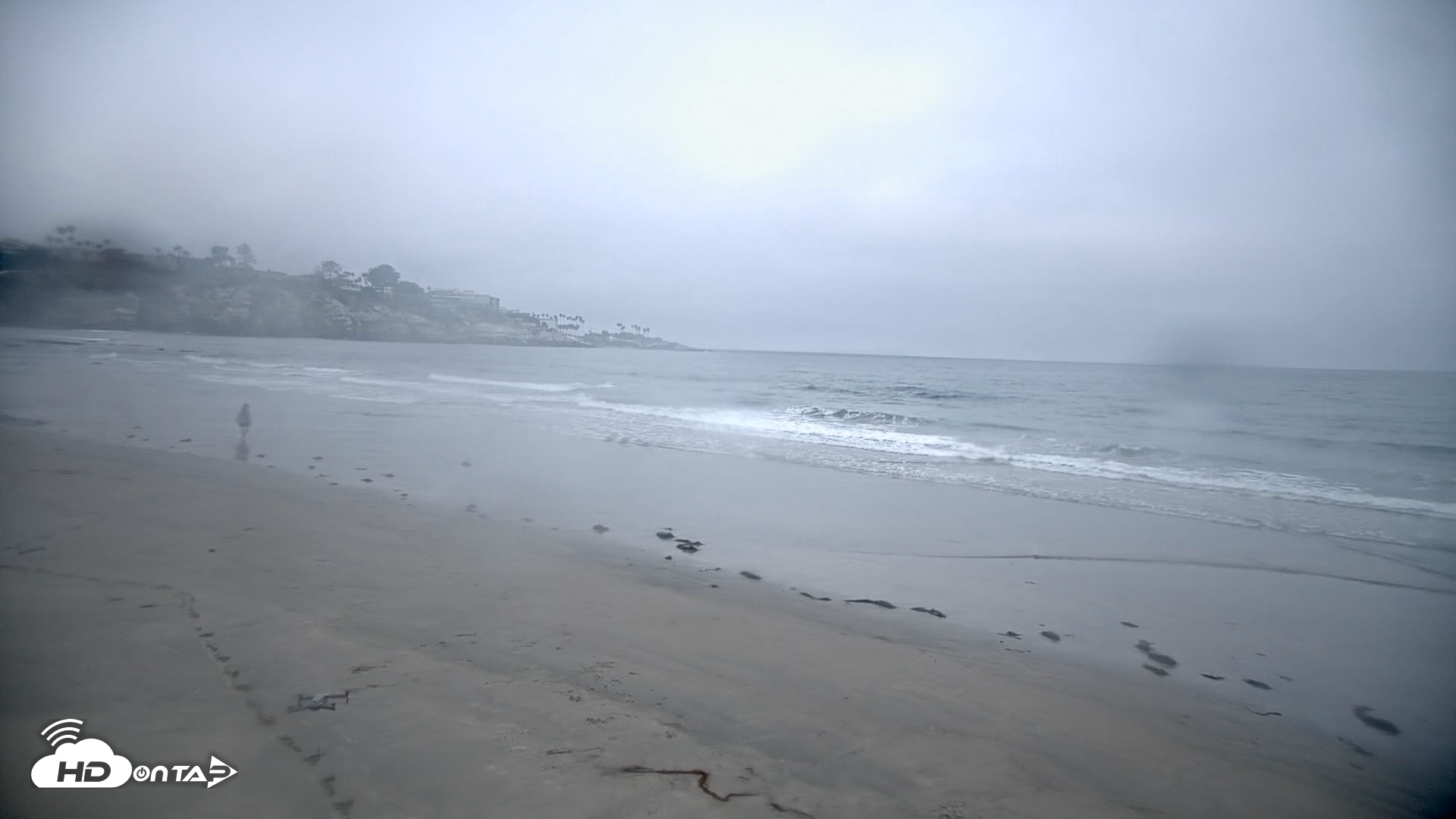Snapshot of La Jolla Shores Live Surf Cam taken Jun 13, 2026, 6:24am PDT