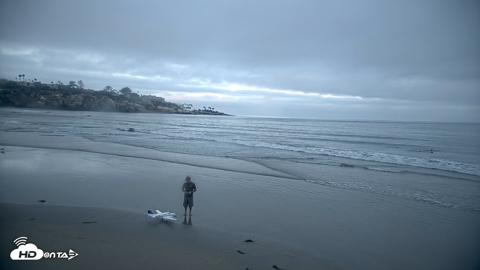 Snapshot of La Jolla Shores Live Surf Cam taken Sep 11, 2026, 6:46am PDT