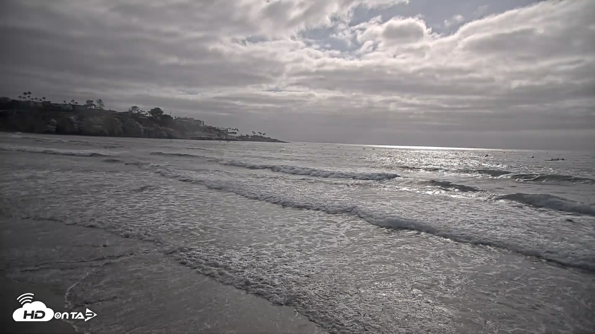 Snapshot of La Jolla Shores Live Surf Cam taken Jun 28, 2026, 5:28pm PDT