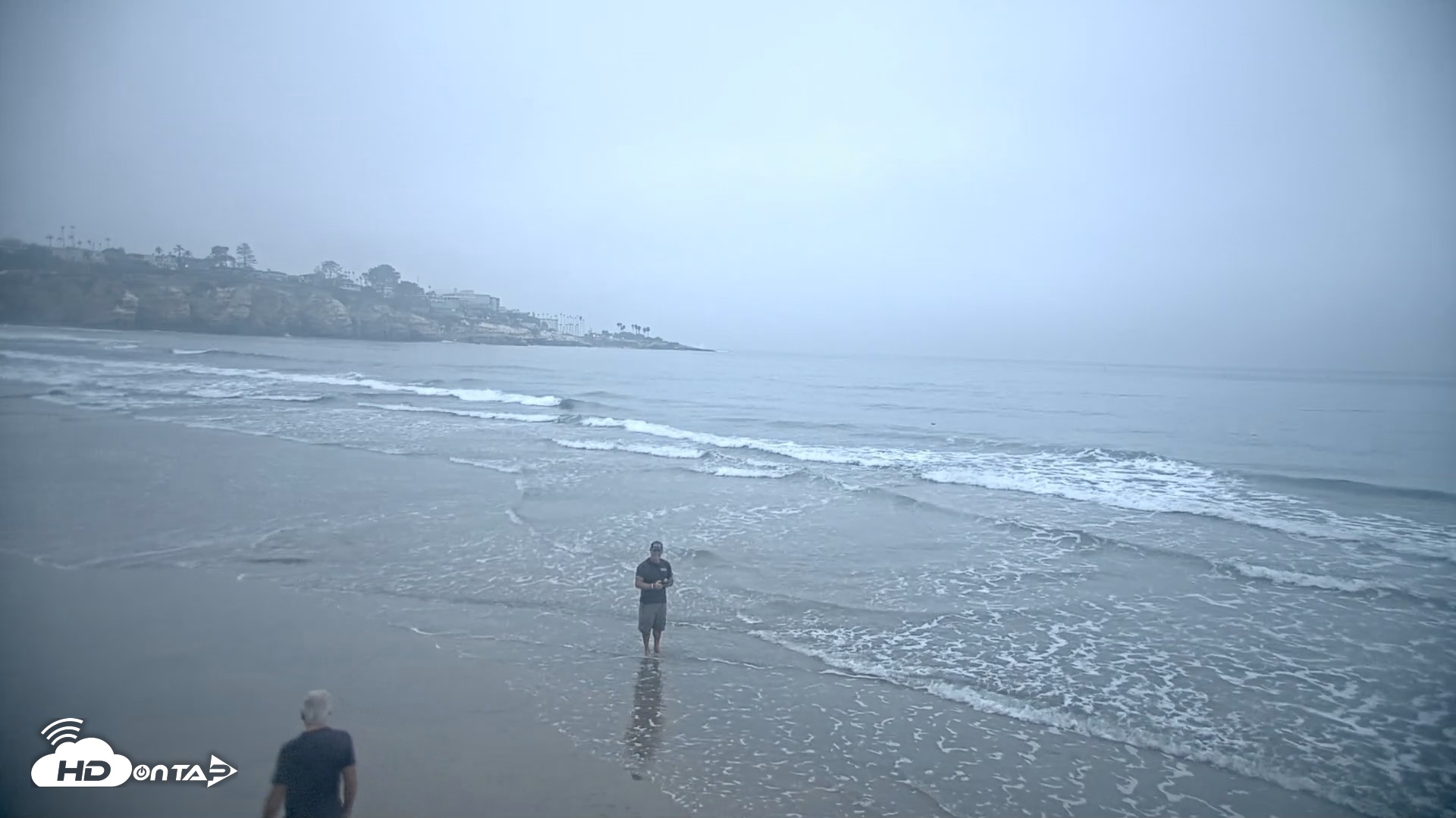 Snapshot of La Jolla Shores Live Surf Cam taken Oct 1, 2026, 6:47am PDT