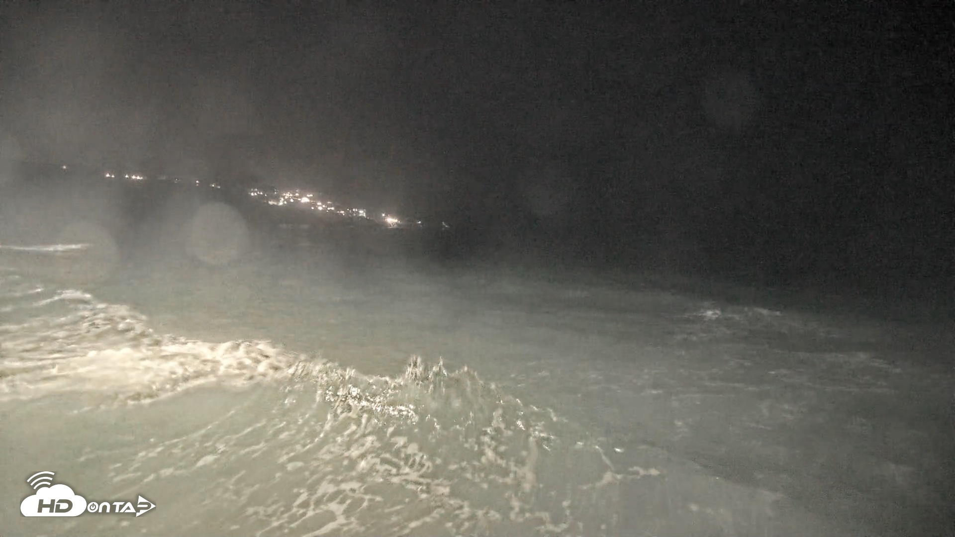Snapshot of La Jolla Shores Live Surf Cam taken Sep 11, 2026, 10:38pm PDT