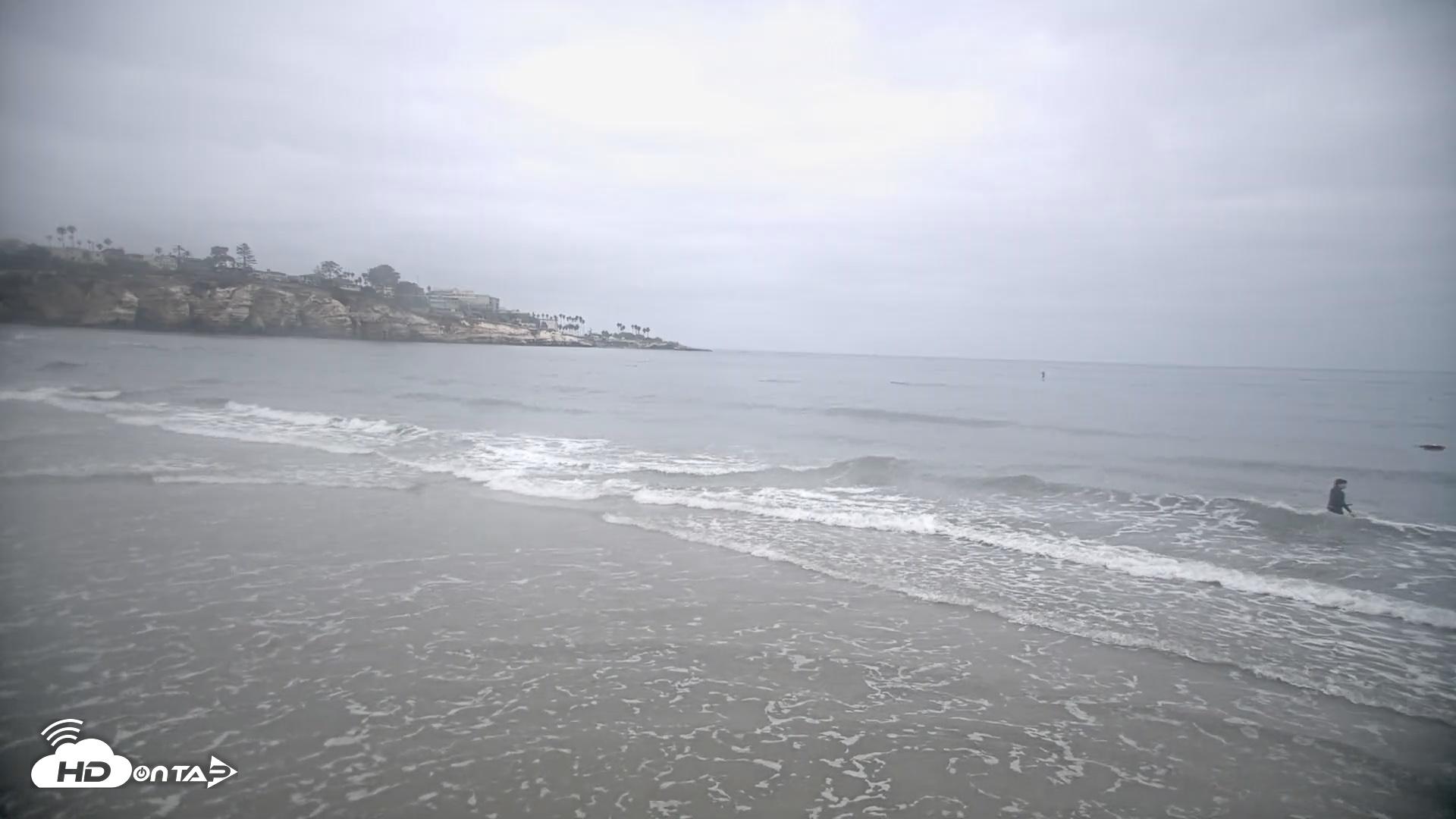Snapshot of La Jolla Shores Live Surf Cam taken Sep 13, 2026, 8:04am PDT