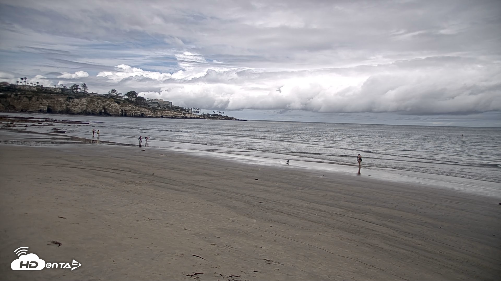Snapshot of La Jolla Shores Live Surf Cam taken Apr 12, 2026, 12:06pm PDT