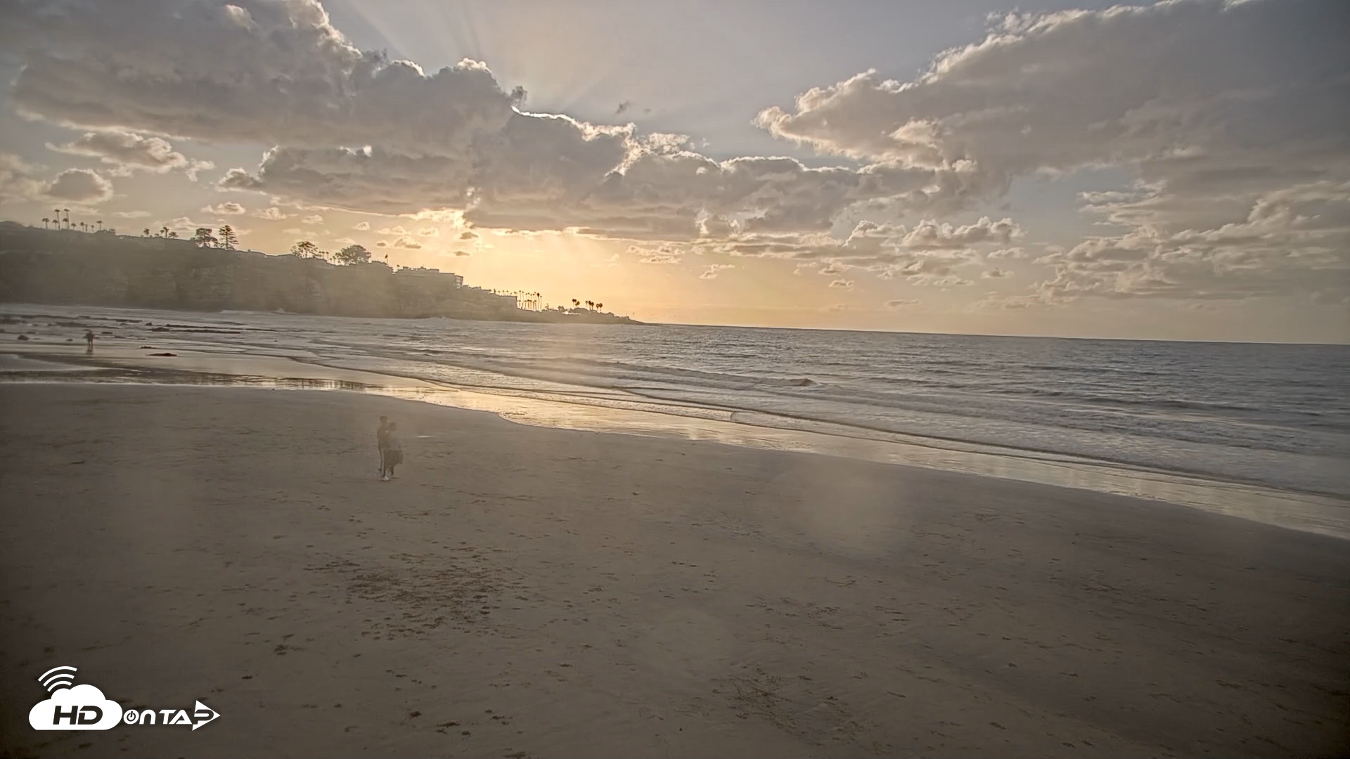 Snapshot of La Jolla Shores Live Surf Cam taken Oct 12, 2026, 5:34pm PDT
