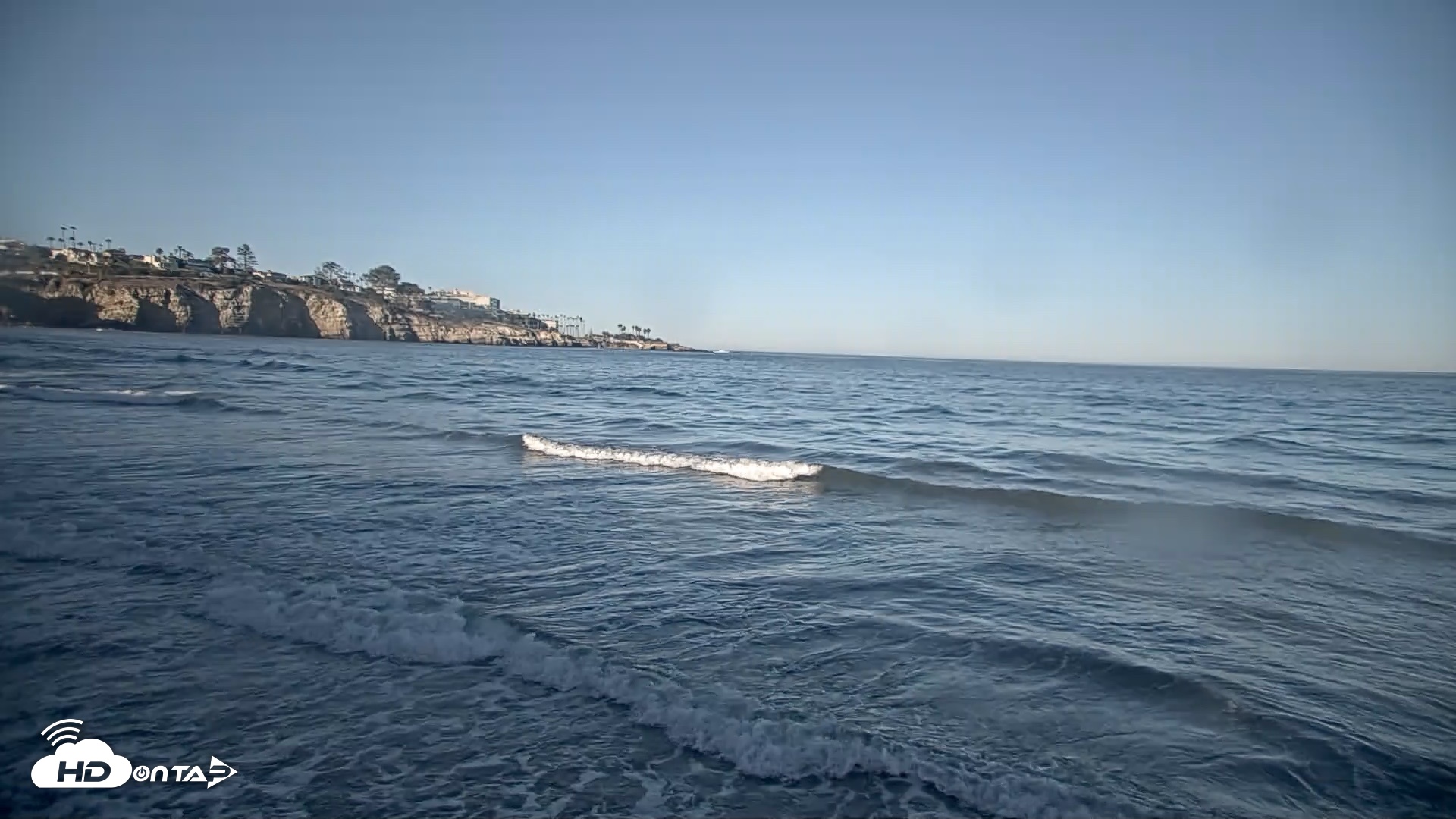 Snapshot of La Jolla Shores Live Surf Cam taken Oct 15, 2026, 8:09am PDT