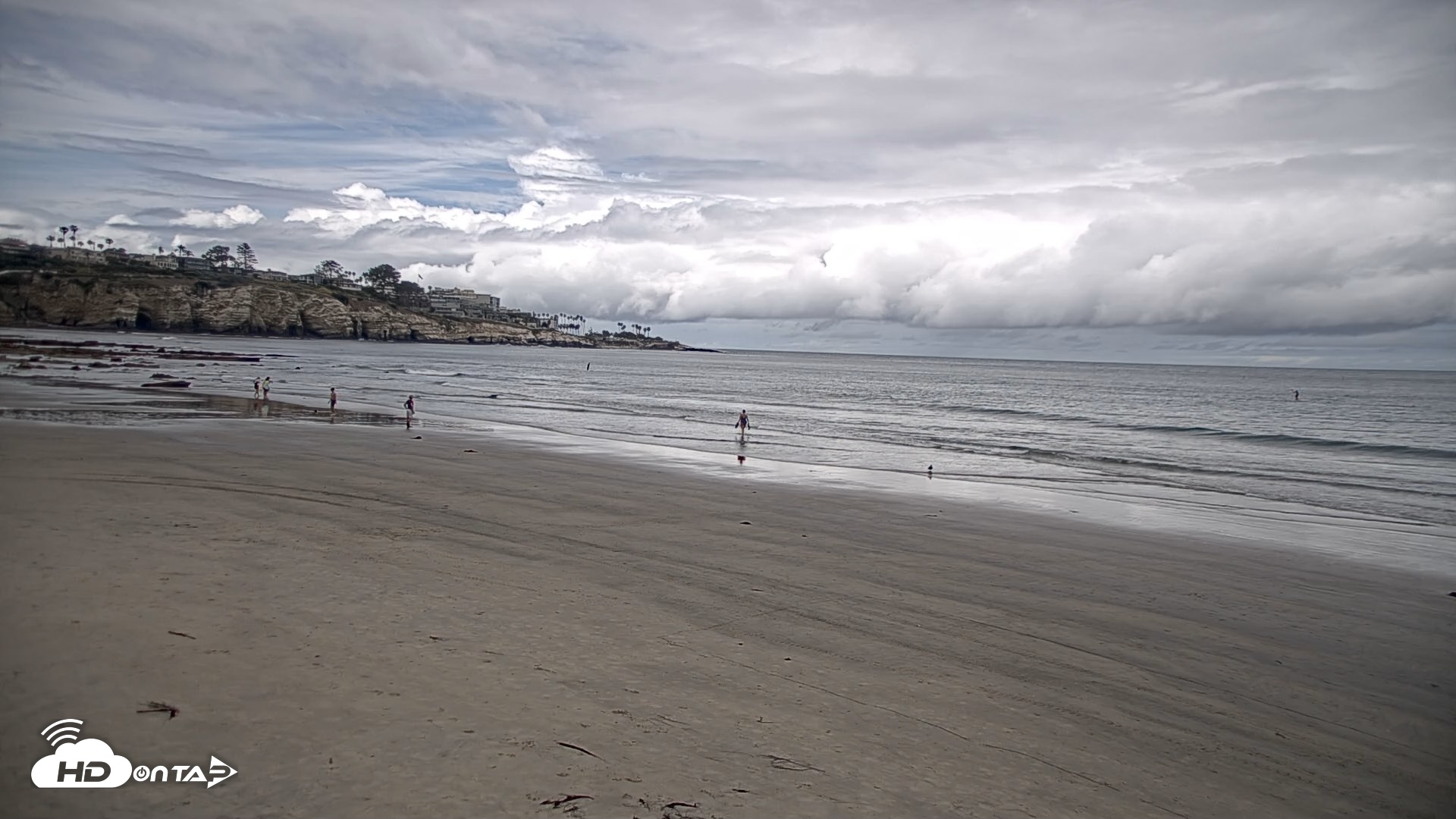 Snapshot of La Jolla Shores Live Surf Cam taken Apr 12, 2026, 12:06pm PDT