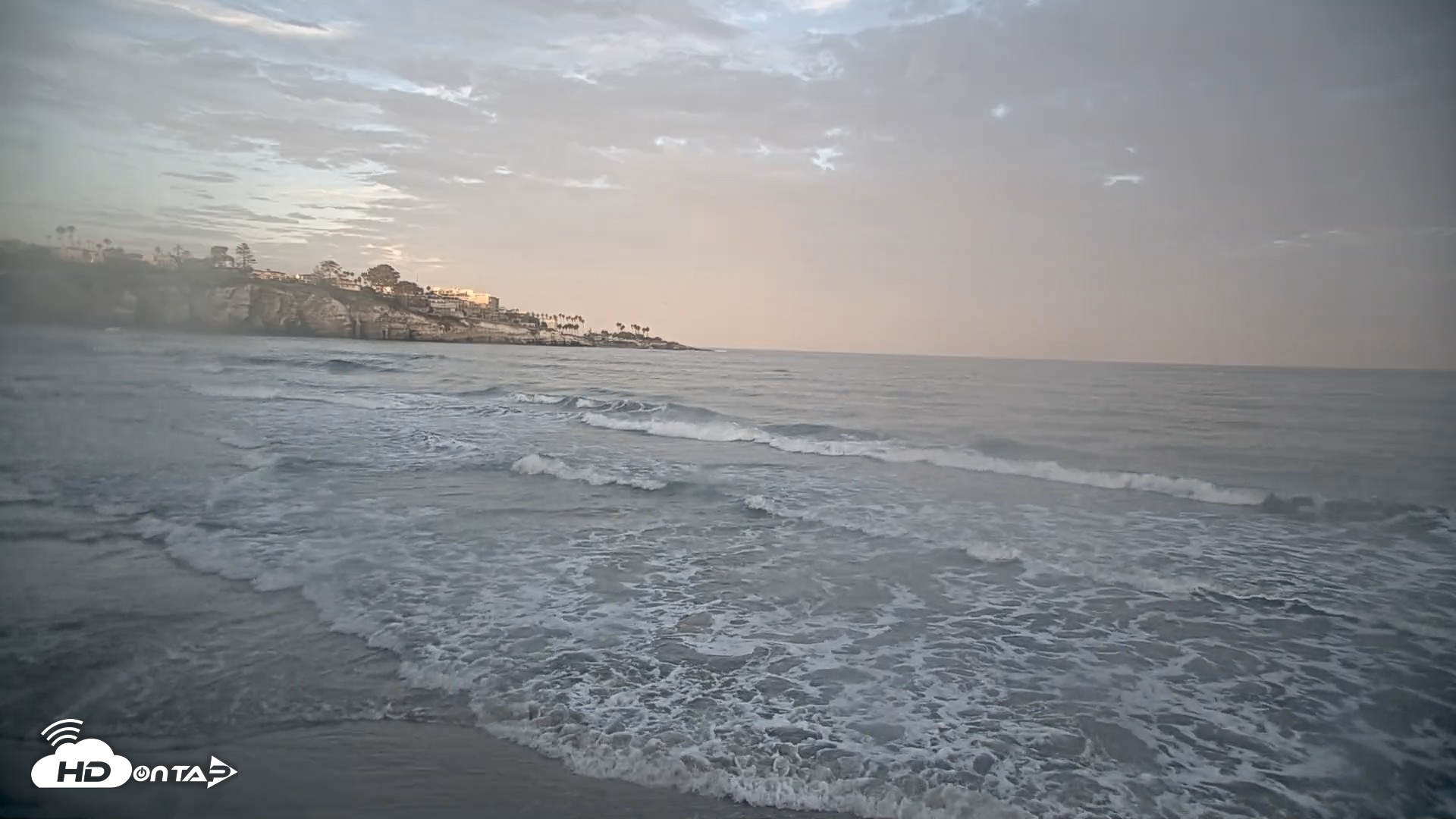 Snapshot of La Jolla Shores Live Surf Cam taken Sep 8, 2026, 6:41am PDT