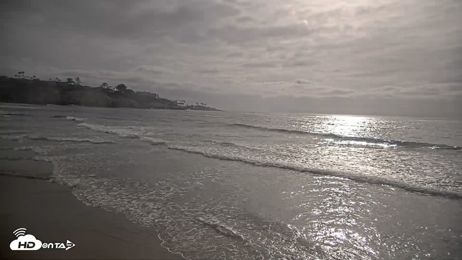 Snapshot of La Jolla Shores Live Surf Cam taken Jun 6, 2026, 5:52pm PDT