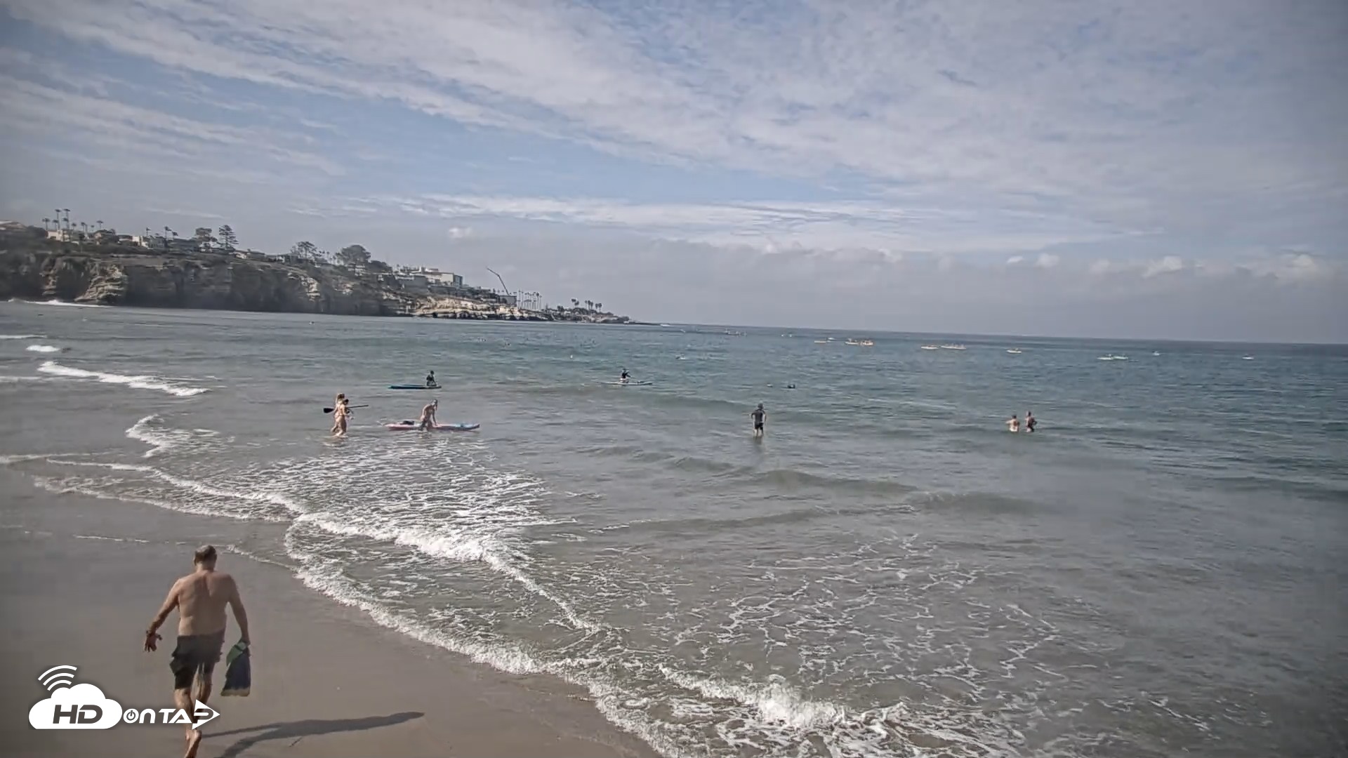Snapshot of La Jolla Shores Live Surf Cam taken Oct 21, 2026, 11:22am PDT