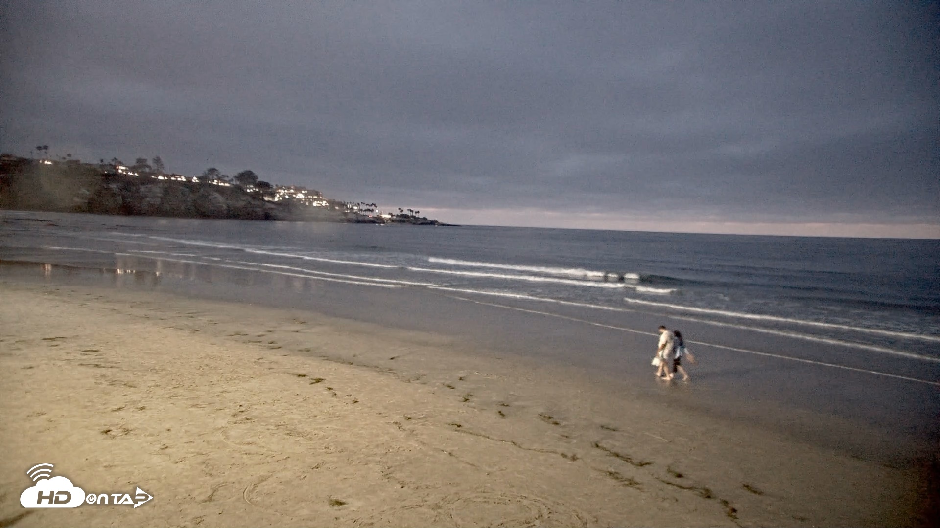 Snapshot of La Jolla Shores Live Surf Cam taken Aug 3, 2026, 8:14pm PDT