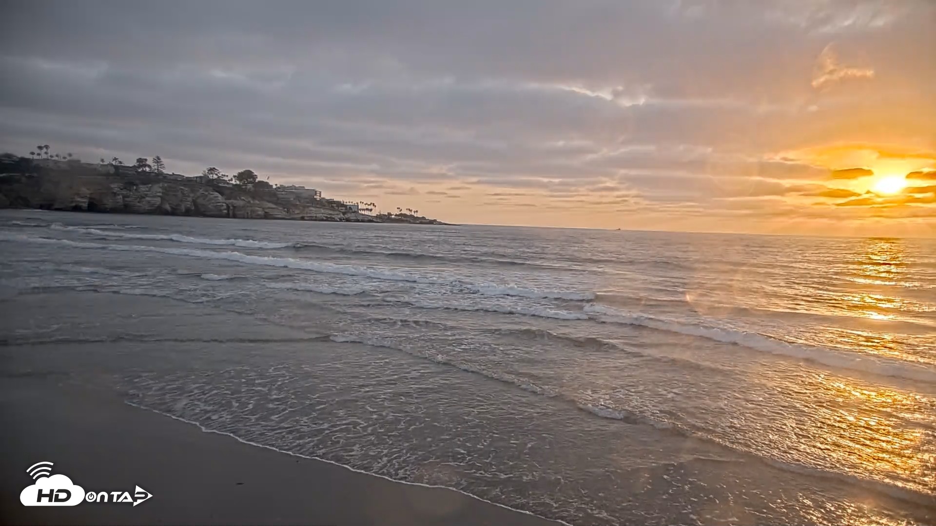 Snapshot of La Jolla Shores Live Surf Cam taken May 22, 2026, 7:27pm PDT