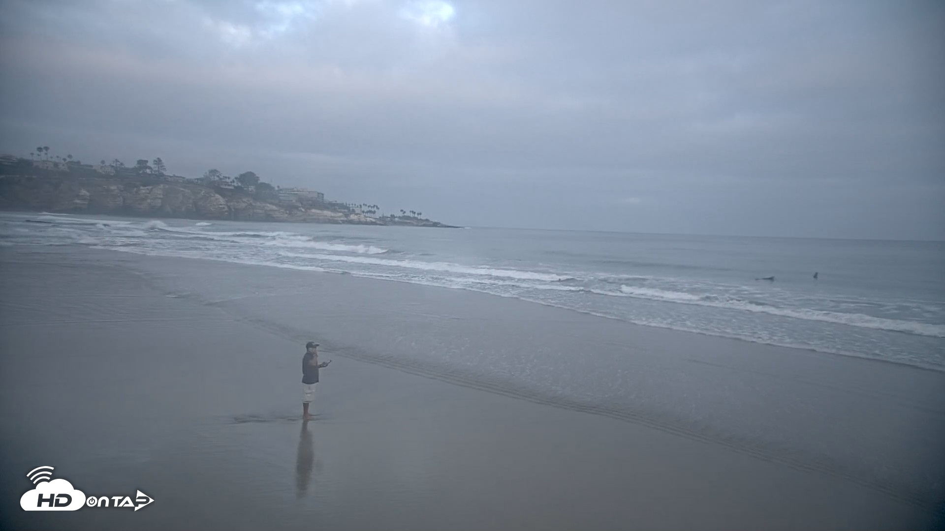 Snapshot of La Jolla Shores Live Surf Cam taken Sep 14, 2026, 6:56am PDT