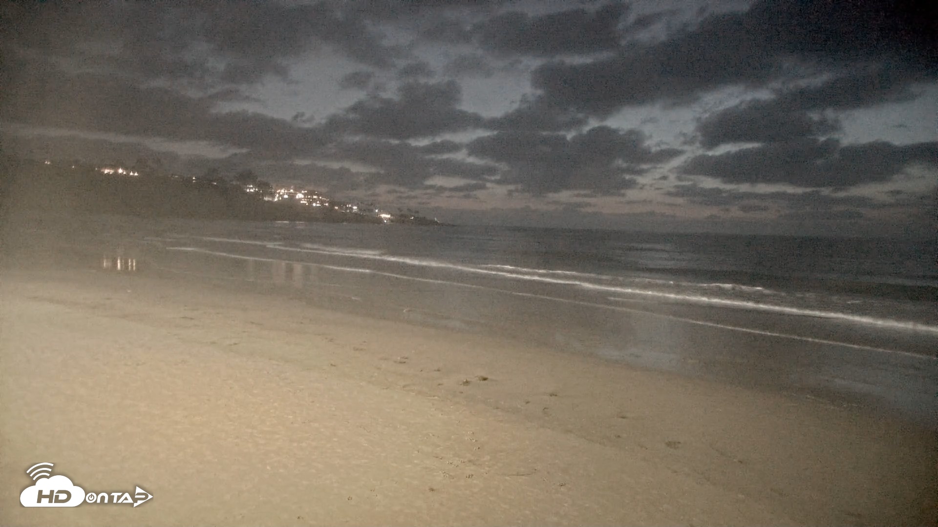 Snapshot of La Jolla Shores Live Surf Cam taken Sep 15, 2026, 7:35pm PDT